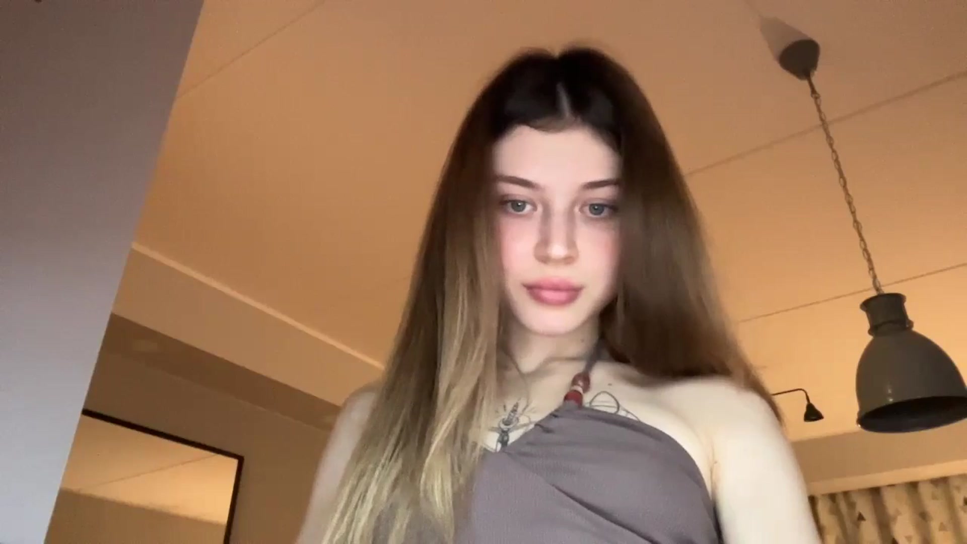 Gallery image thumbnail from Coconut_dream's myfreecams stream on, 11/11/2024, 20:01 image 9 of 20