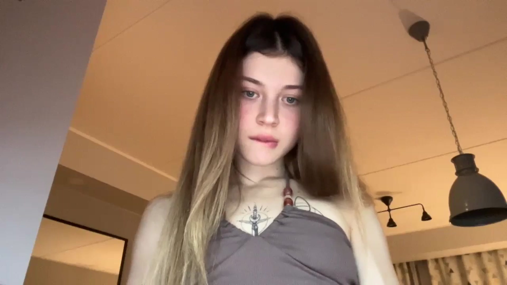 Gallery image thumbnail from Coconut_dream's myfreecams stream on, 11/11/2024, 20:01 image 17 of 20