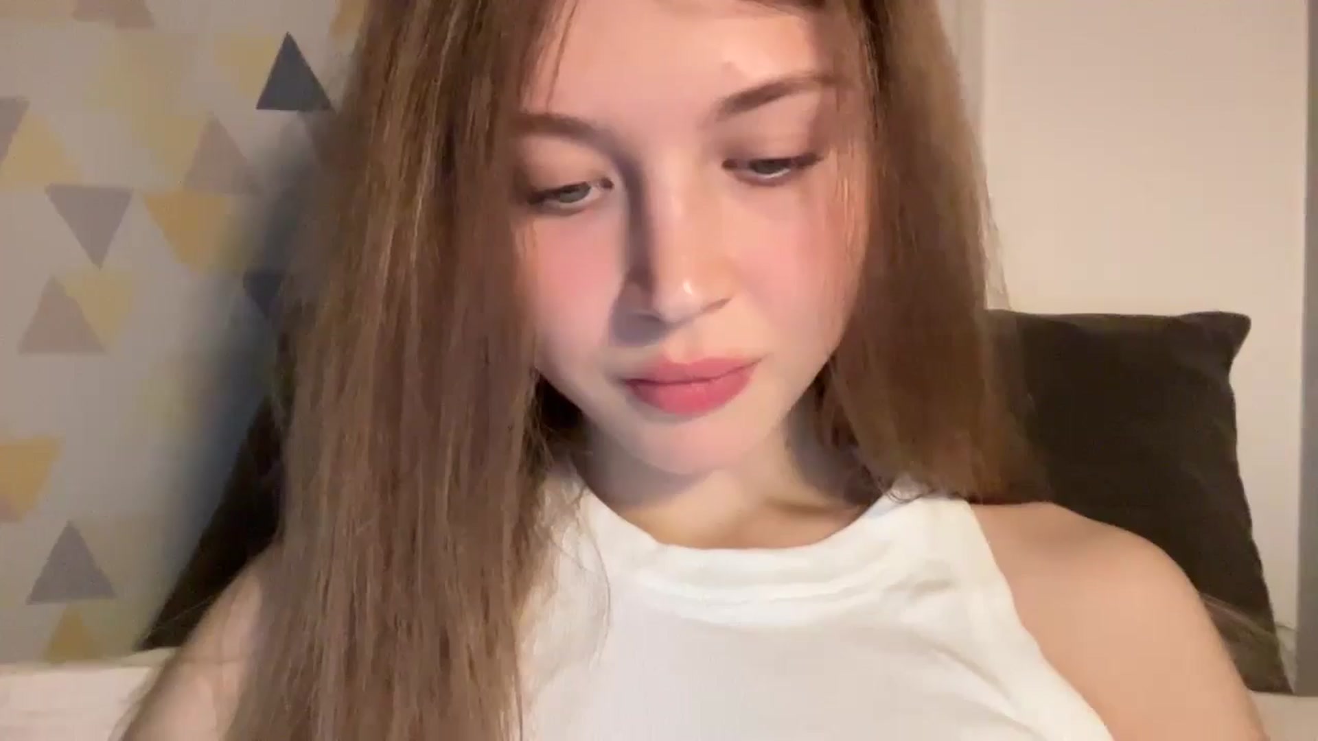 Gallery image thumbnail from Coconut_dream's myfreecams stream on, 11/16/2024, 19:21 image 10 of 20