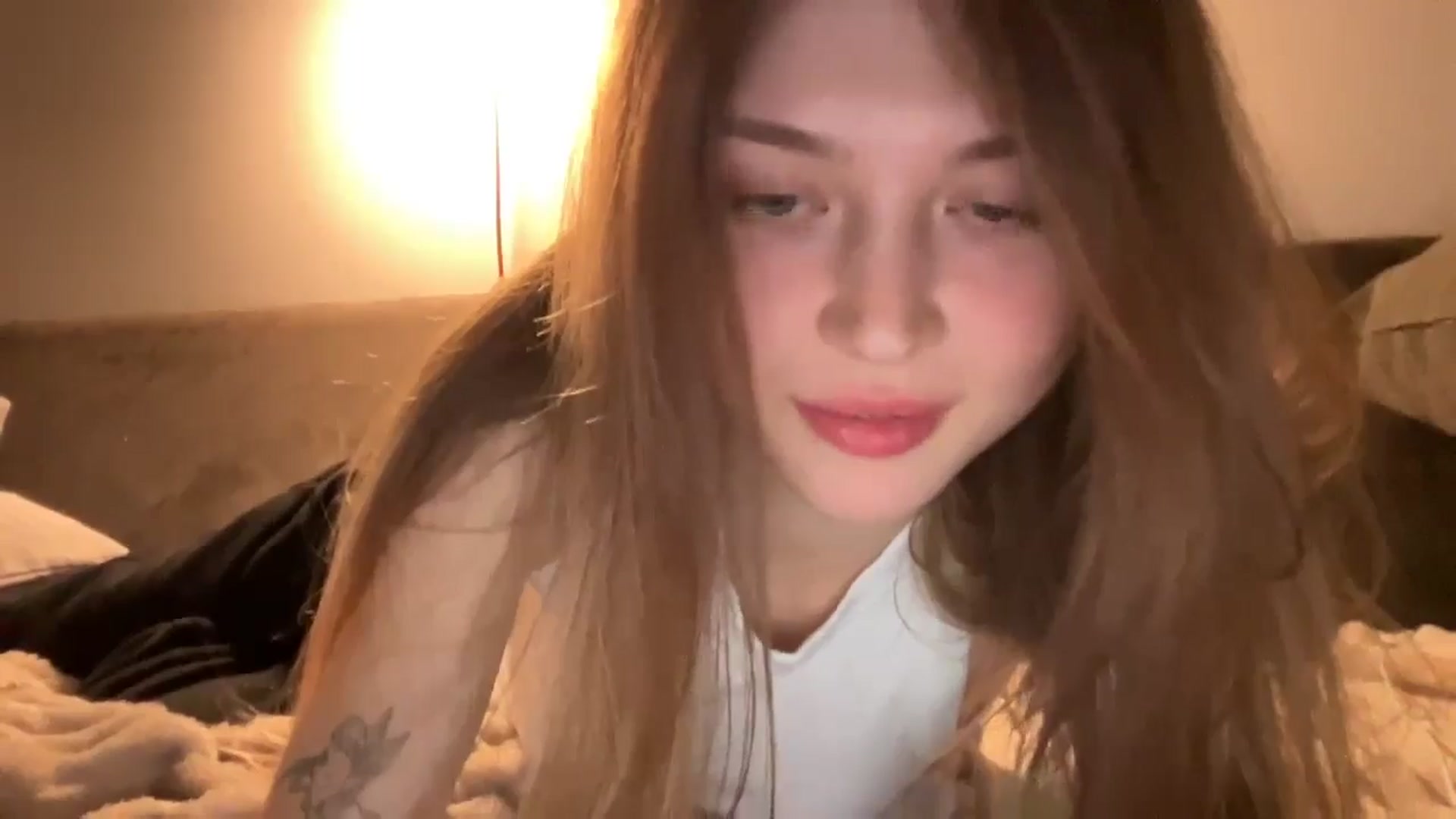 Gallery image thumbnail from Coconut_dream's myfreecams stream on, 11/16/2024, 19:50 image 20 of 20