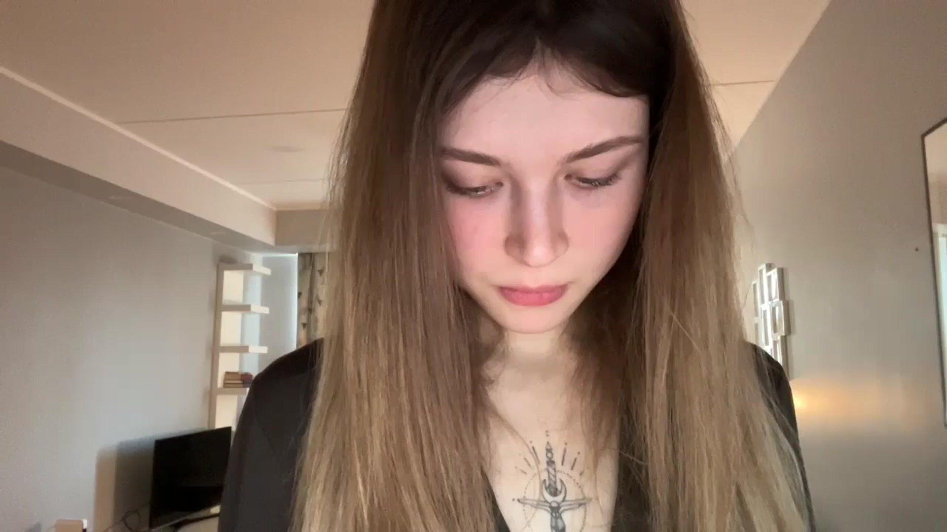 Gallery image thumbnail from Coconut_dream's myfreecams stream on, 11/17/2024, 08:47 image 16 of 20