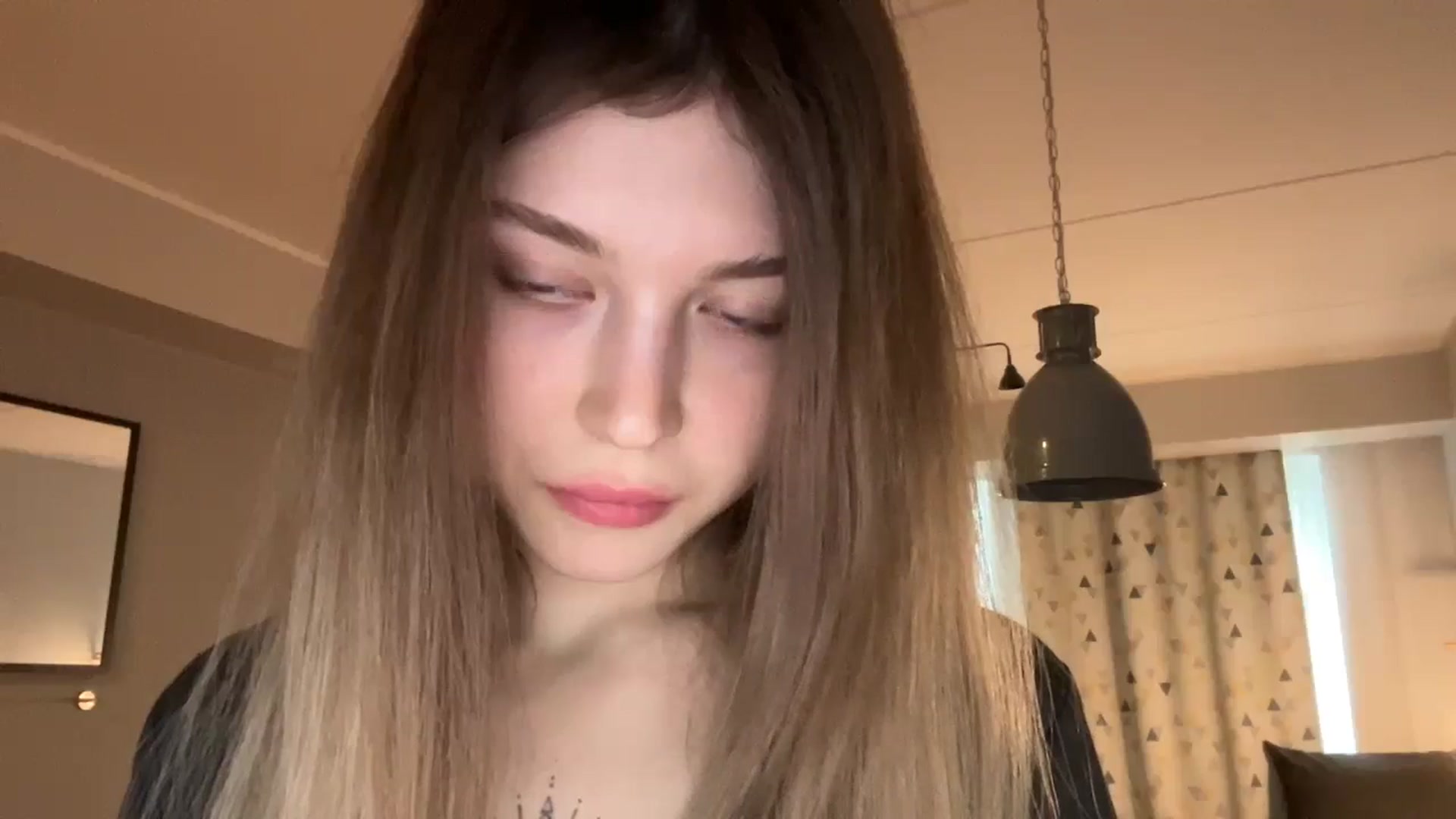 Gallery image thumbnail from Coconut_dream's myfreecams stream on, 11/17/2024, 09:54 image 7 of 20