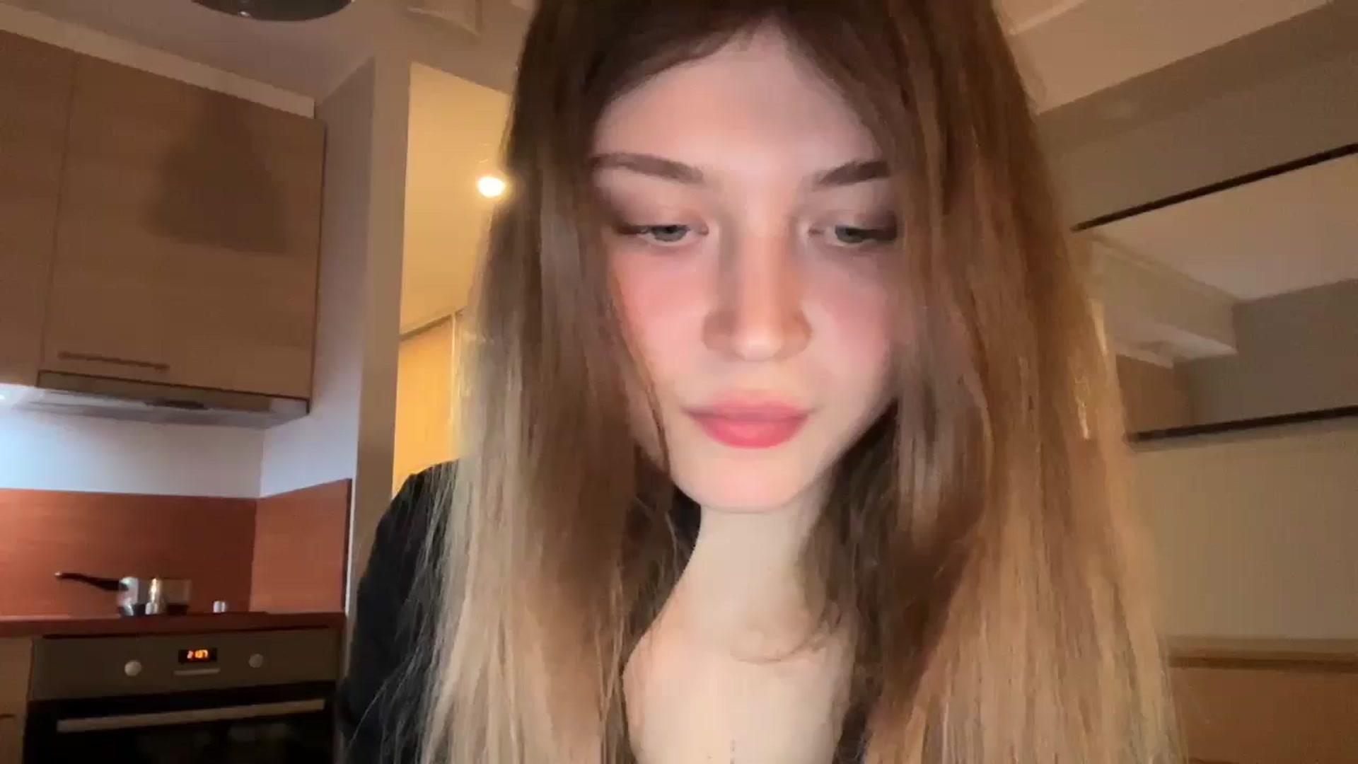 Gallery image thumbnail from Coconut_dream's myfreecams stream on, 11/17/2024, 19:50 image 9 of 20