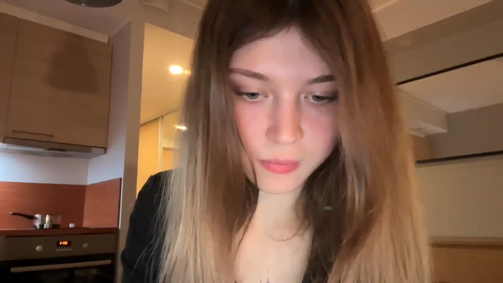 Gallery image thumbnail from Coconut_dream's myfreecams stream on, 11/17/2024, 19:50 image 11 of 20
