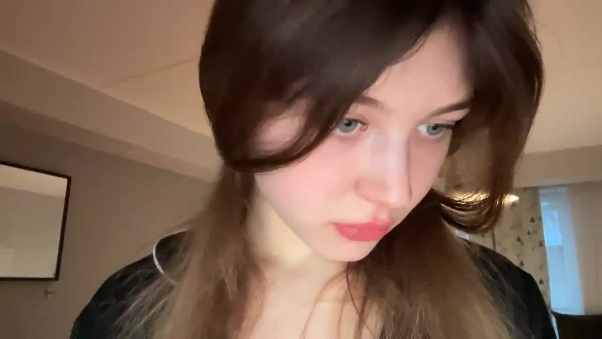 Gallery image thumbnail from Coconut_dream's myfreecams stream on, 11/20/2024, 07:49 image 16 of 20