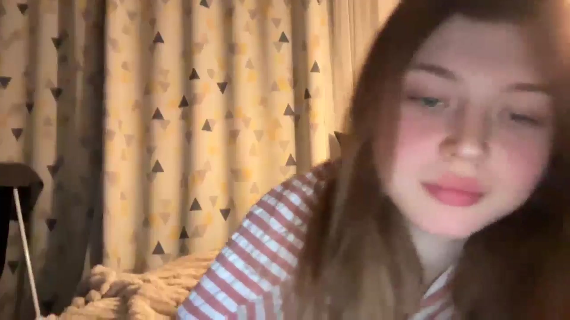 Gallery image thumbnail from Coconut_dream's myfreecams stream on, 11/22/2024, 21:04 image 19 of 20