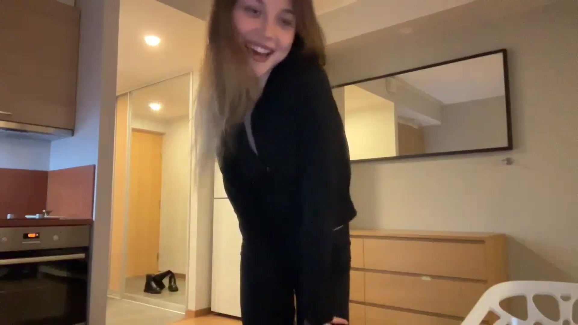 Gallery image thumbnail from Coconut_dream's myfreecams stream on, 11/24/2024, 14:41 image 15 of 20