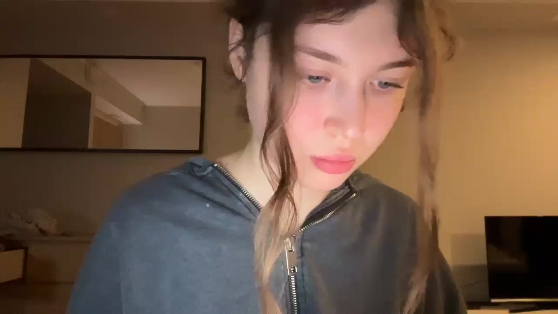 Gallery image thumbnail from Coconut_dream's myfreecams stream on, 11/26/2024, 19:24 image 14 of 20