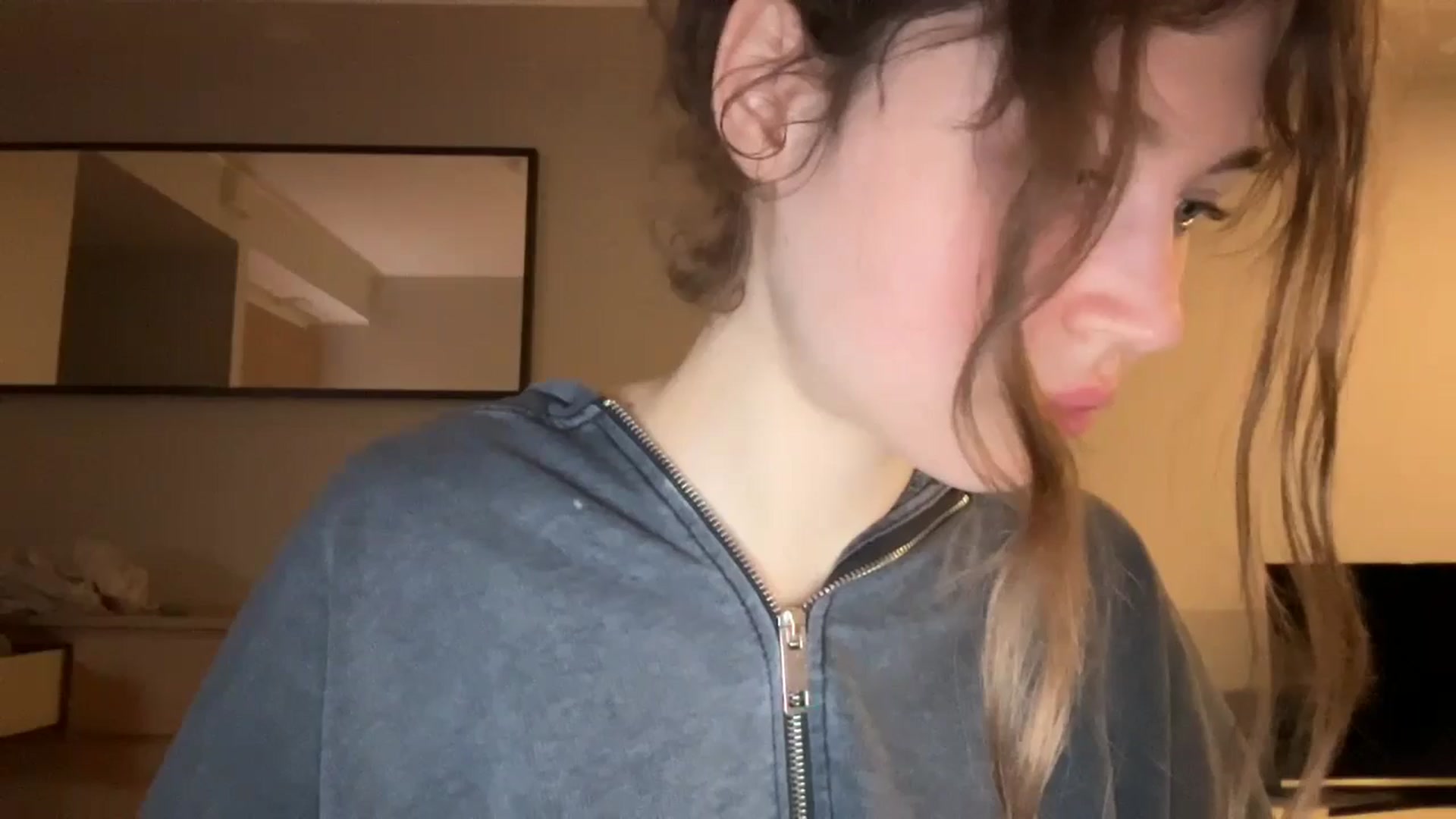Gallery image thumbnail from Coconut_dream's myfreecams stream on, 11/26/2024, 19:24 image 7 of 20