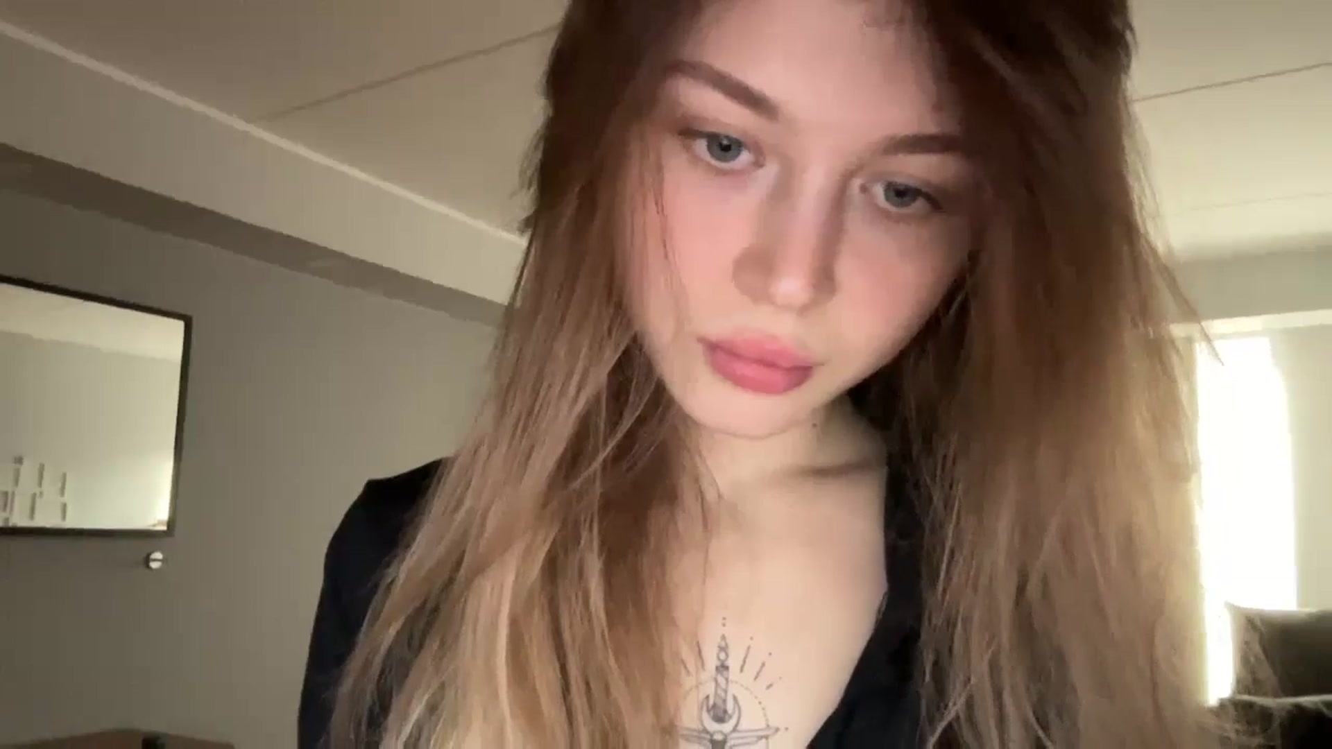 Gallery image thumbnail from Coconut_dream's myfreecams stream on, 11/27/2024, 10:16 image 13 of 20