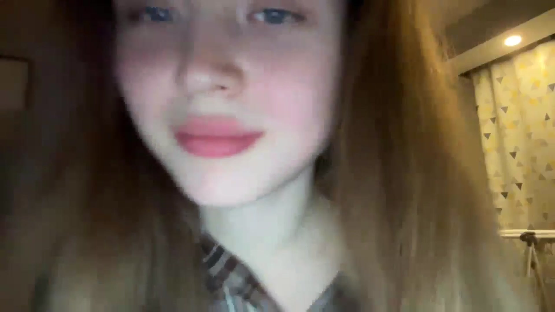 Gallery image thumbnail from Coconut_dream's myfreecams stream on, 11/29/2024, 16:33 image 19 of 20