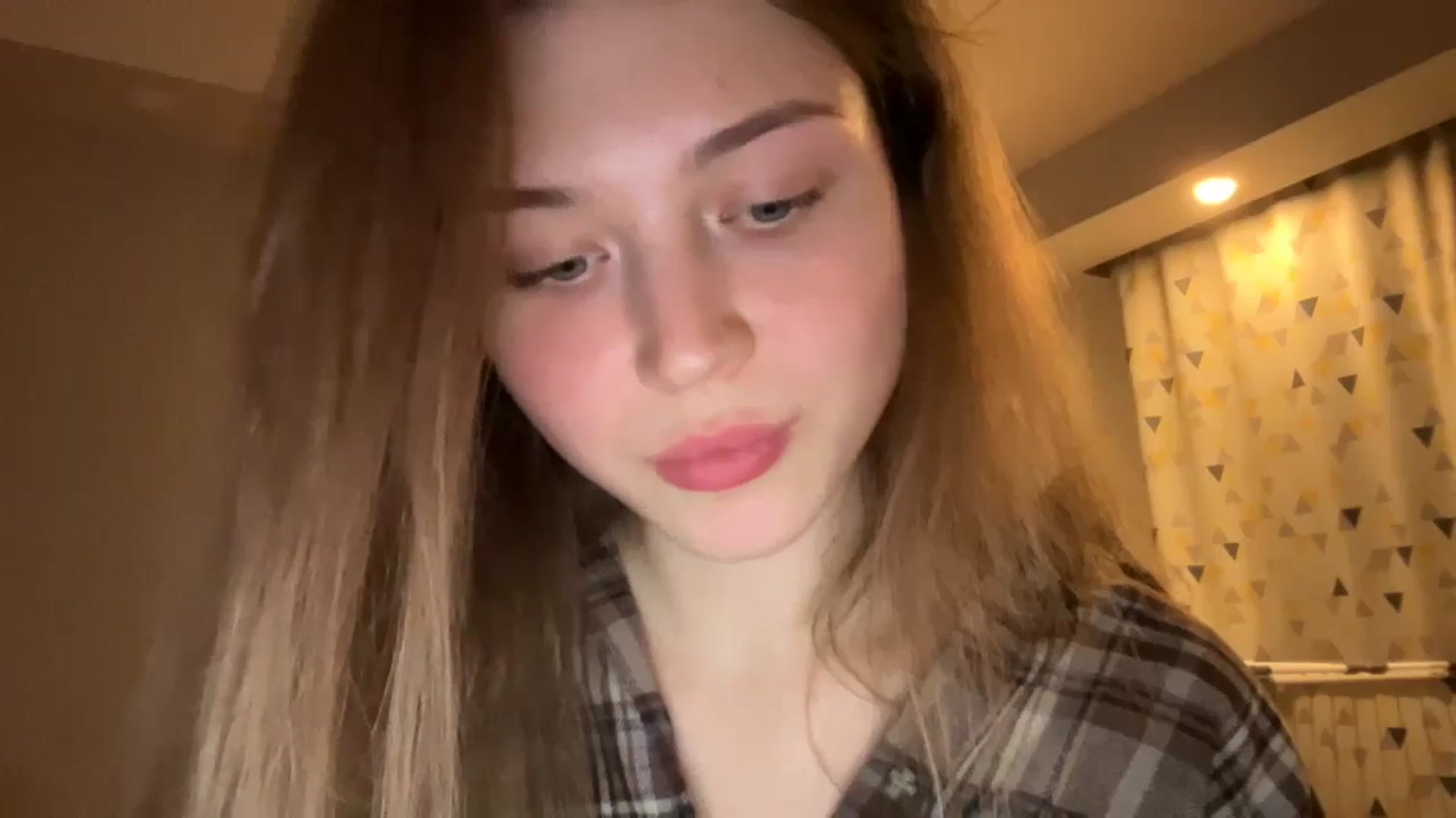 Gallery image thumbnail from Coconut_dream's myfreecams stream on, 11/29/2024, 17:35 image 3 of 20