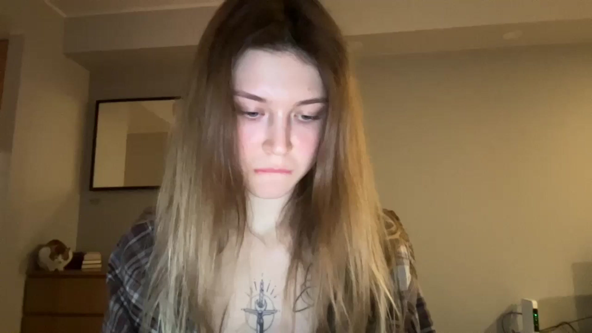 Gallery image thumbnail from Coconut_dream's myfreecams stream on, 11/29/2024, 18:53 image 12 of 20