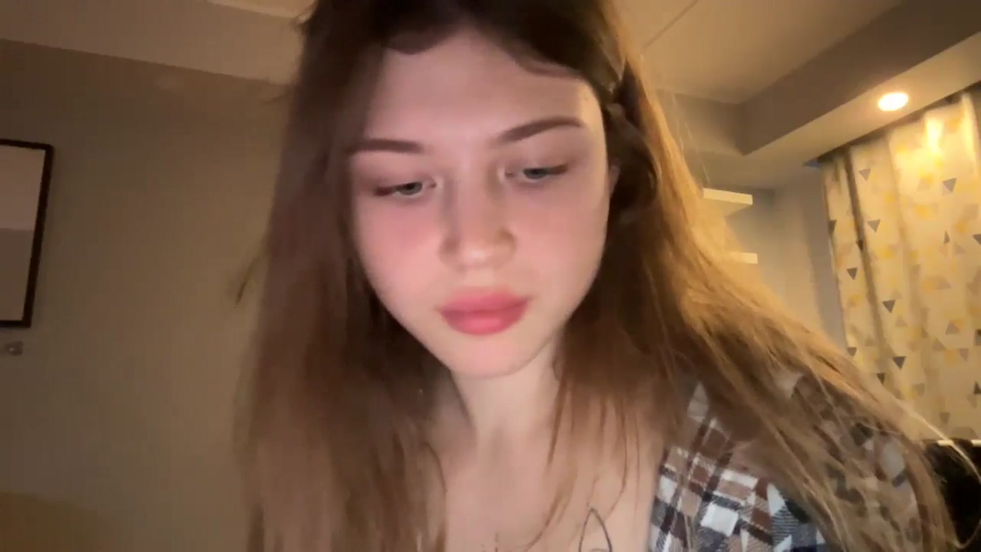 Gallery image thumbnail from Coconut_dream's myfreecams stream on, 12/01/2024, 08:23 image 4 of 20