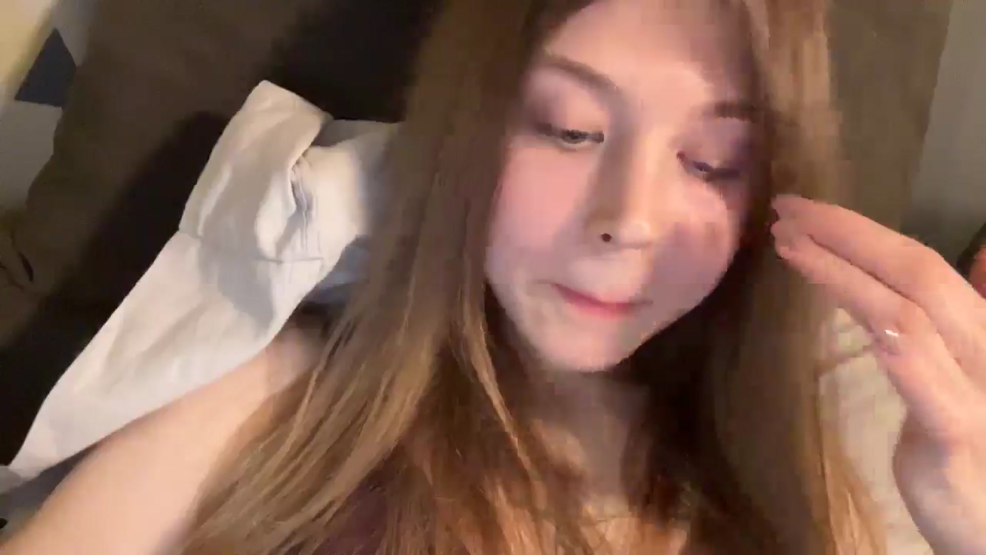 Gallery image thumbnail from Coconut_dream's myfreecams stream on, 12/02/2024, 21:00 image 19 of 20