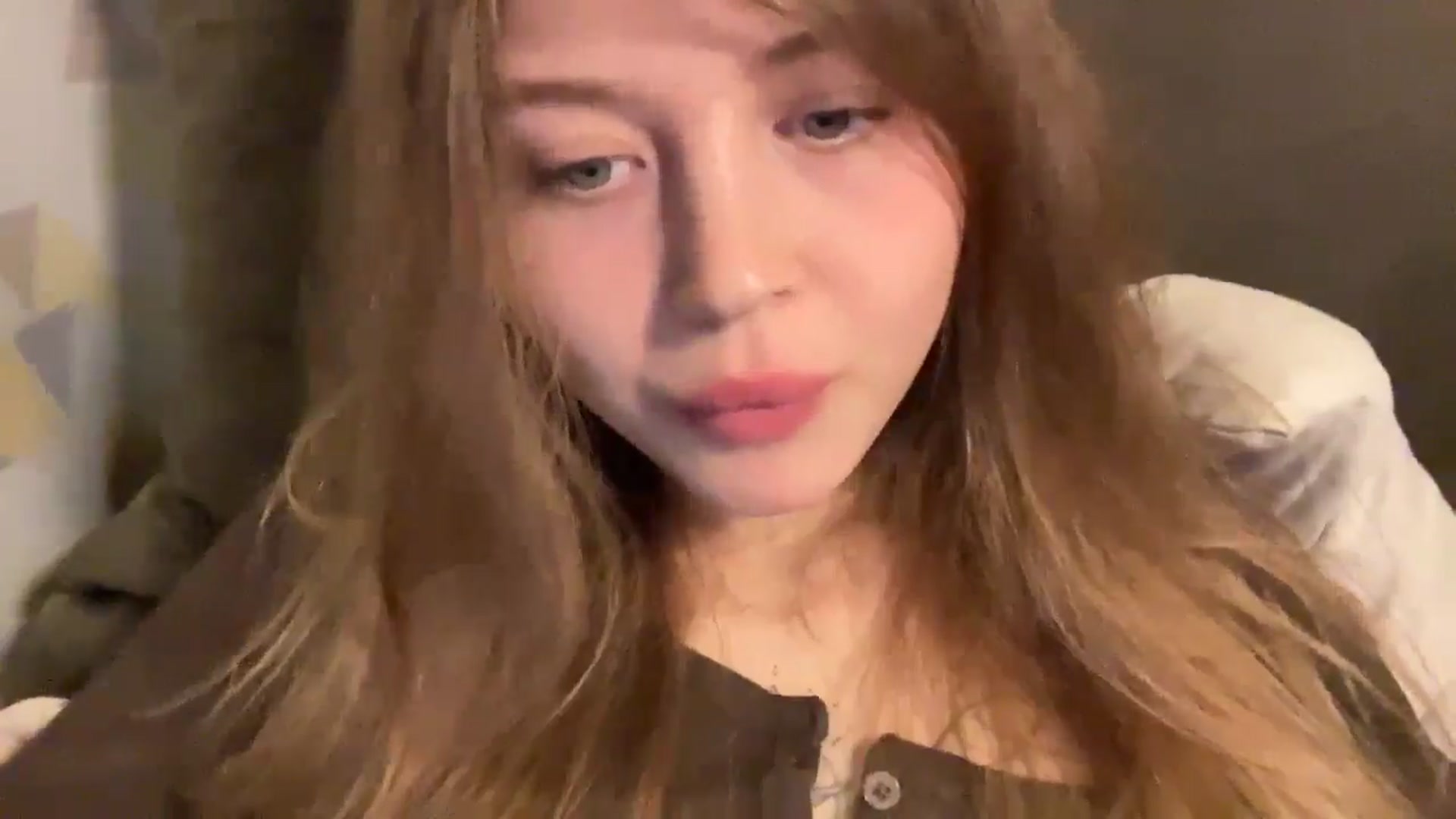 Gallery image thumbnail from Coconut_dream's myfreecams stream on, 12/07/2024, 20:42 image 15 of 20