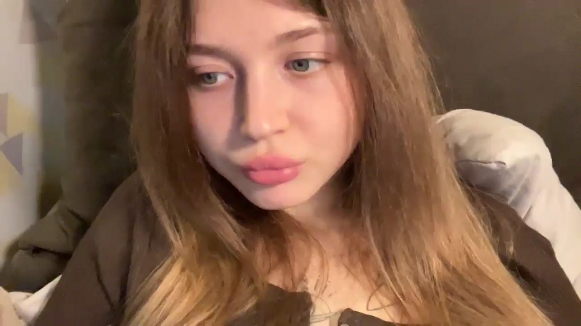 Gallery image thumbnail from Coconut_dream's myfreecams stream on, 12/07/2024, 20:42 image 12 of 20