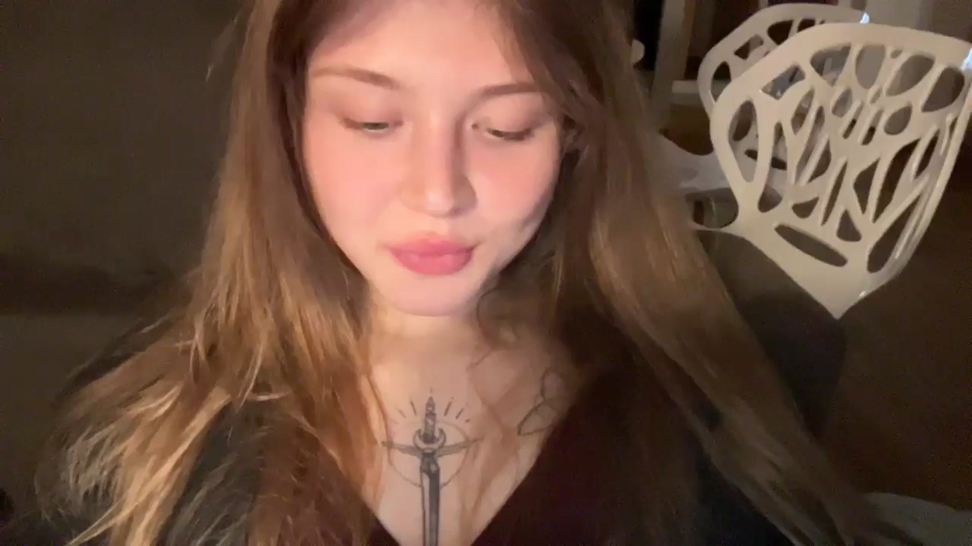 Gallery image thumbnail from Coconut_dream's myfreecams stream on, 12/09/2024, 21:26 image 7 of 20