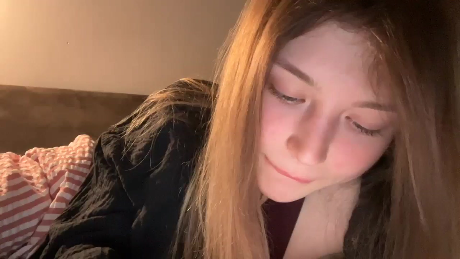 Gallery image thumbnail from Coconut_dream's myfreecams stream on, 12/09/2024, 21:26 image 19 of 20