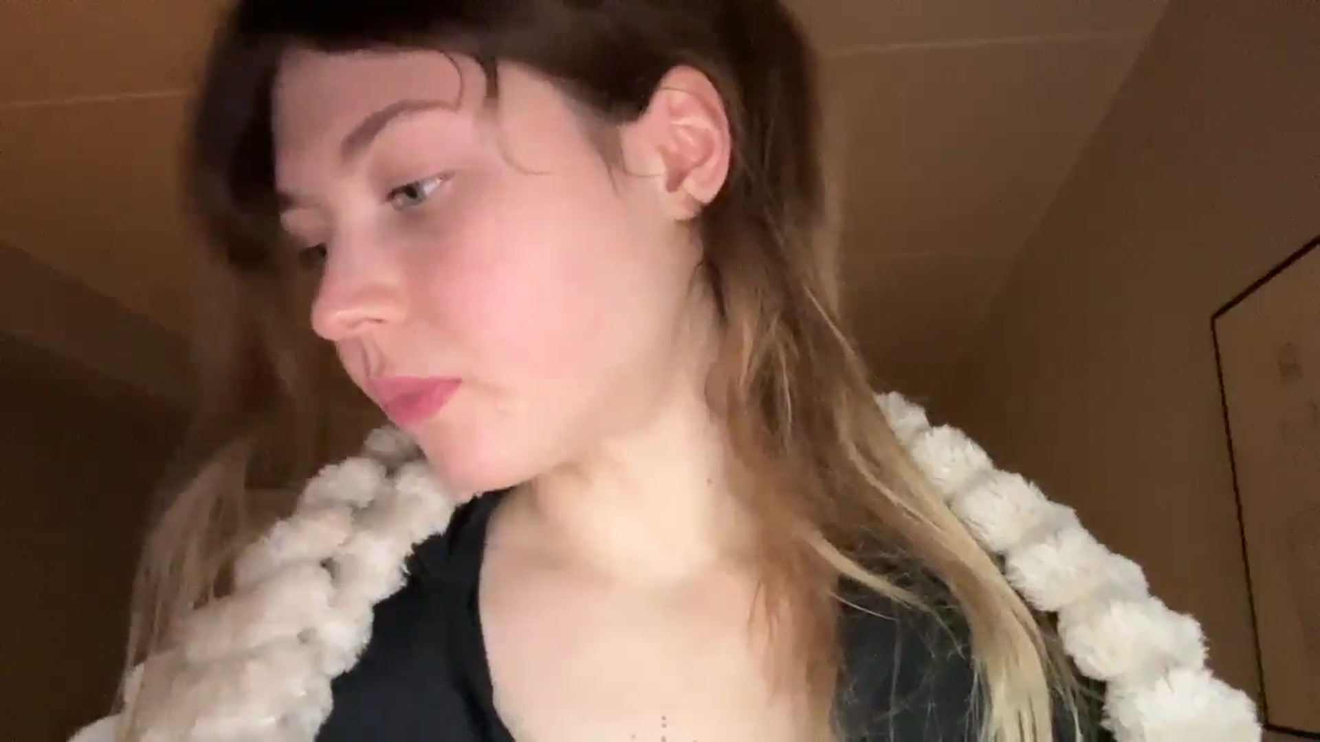 Gallery image thumbnail from Coconut_dream's myfreecams stream on, 12/10/2024, 15:56 image 14 of 20