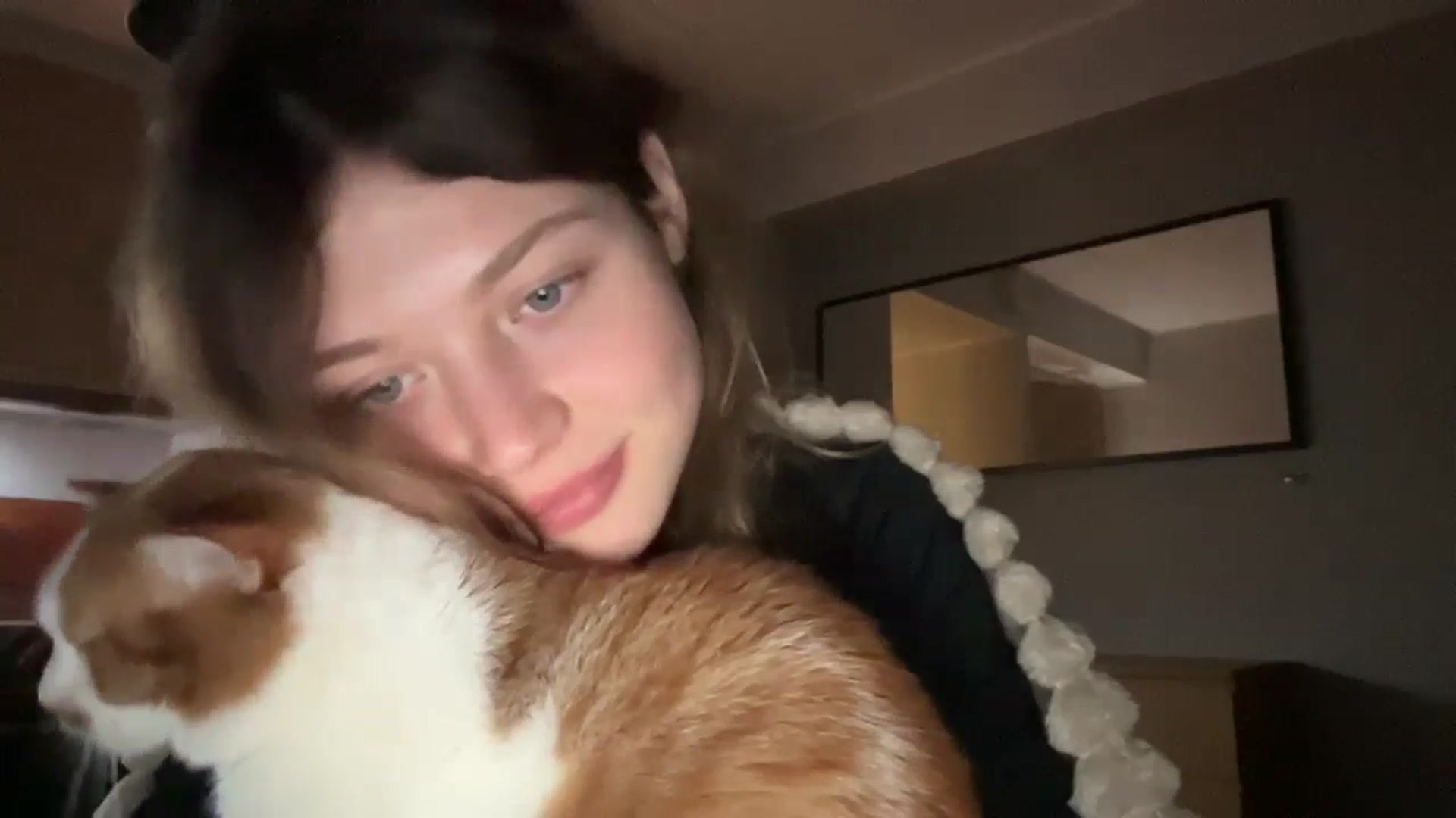 Gallery image thumbnail from Coconut_dream's myfreecams stream on, 12/10/2024, 20:38 image 14 of 20