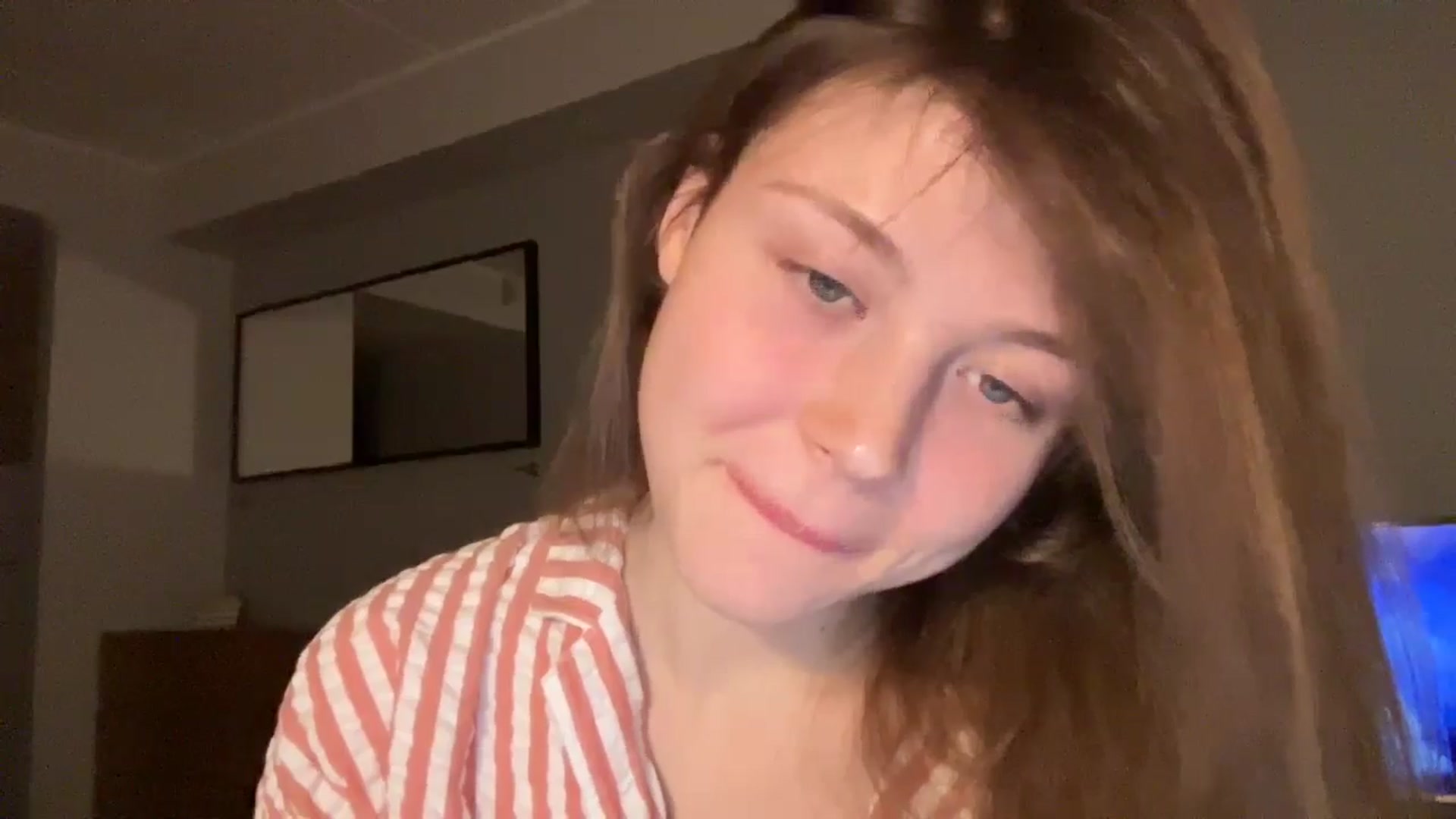 Gallery image thumbnail from Coconut_dream's myfreecams stream on, 12/13/2024, 20:16 image 11 of 20