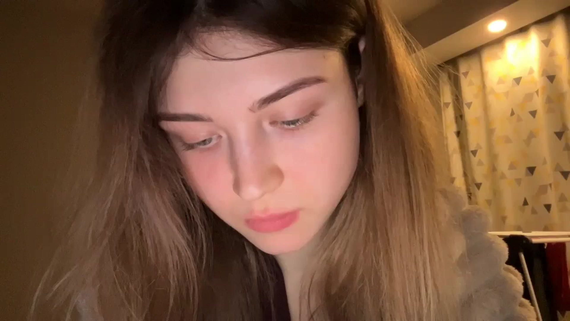 Gallery image thumbnail from Coconut_dream's myfreecams stream on, 12/16/2024, 19:13 image 13 of 20