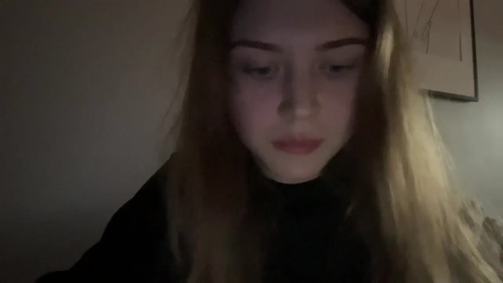 Gallery image thumbnail from Coconut_dream's myfreecams stream on, 12/18/2024, 18:18 image 19 of 20