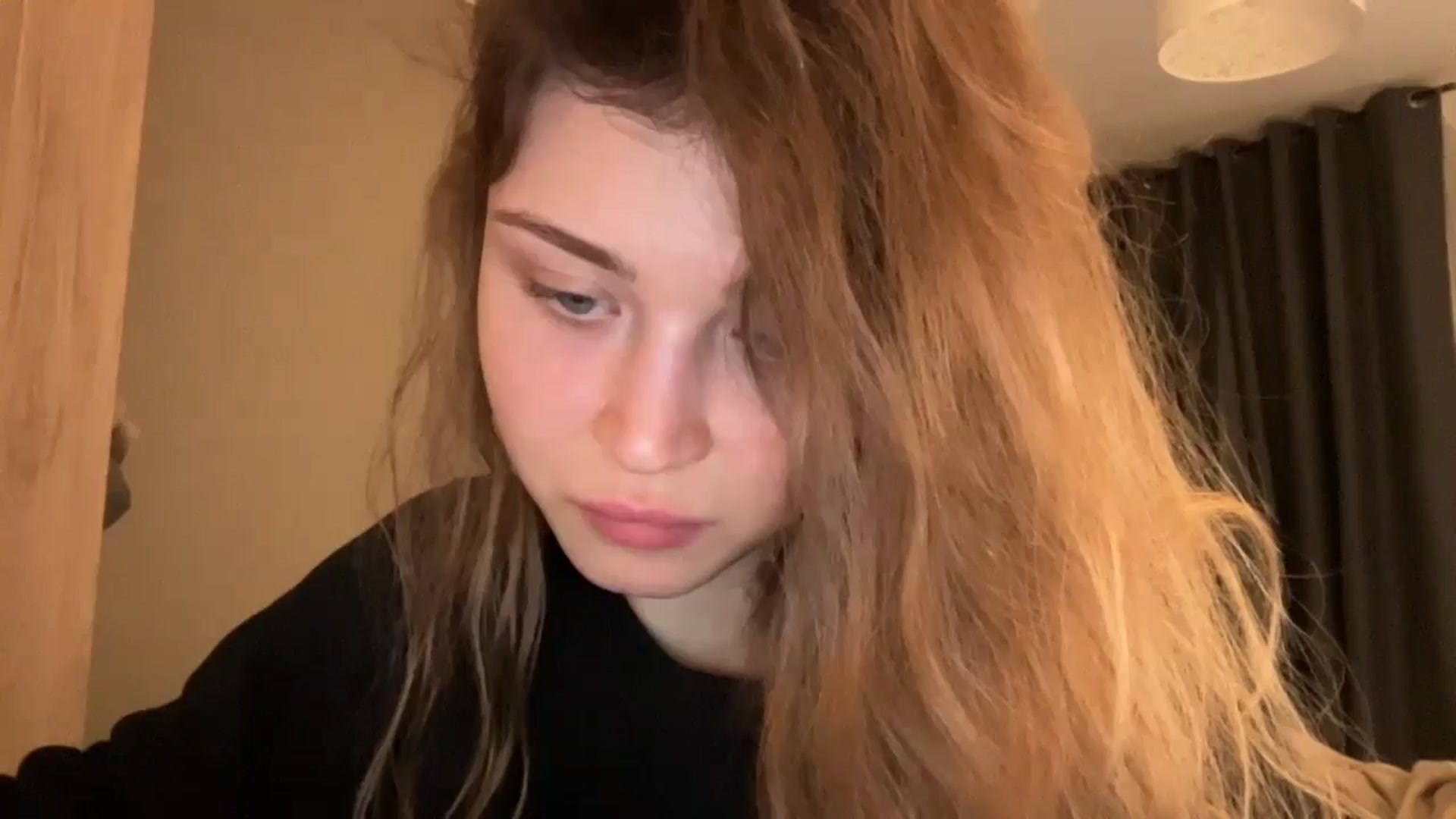 Gallery image thumbnail from Coconut_dream's myfreecams stream on, 12/22/2024, 16:57 image 18 of 20