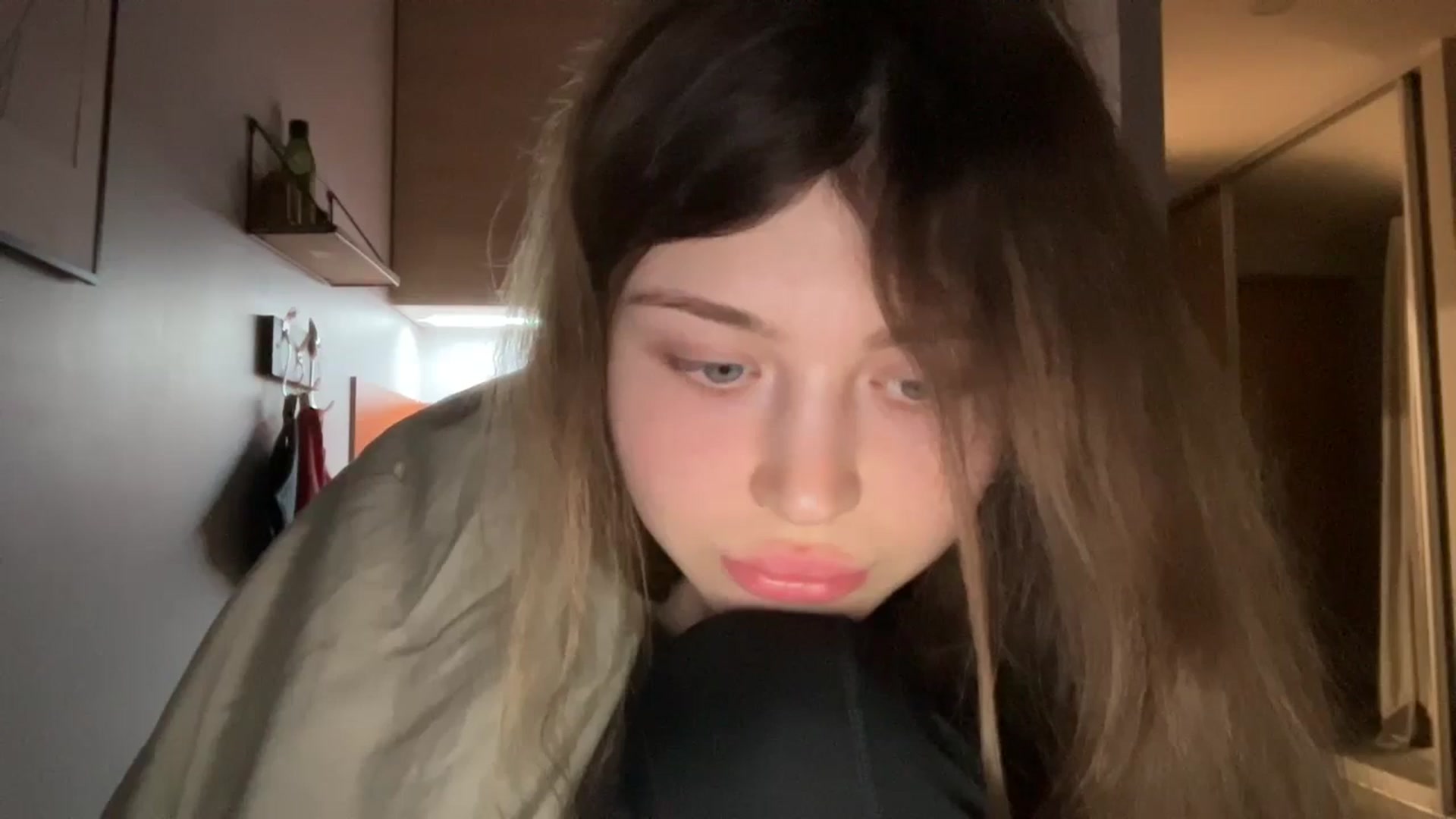 Gallery image thumbnail from Coconut_dream's myfreecams stream on, 12/26/2024, 19:43 image 17 of 20