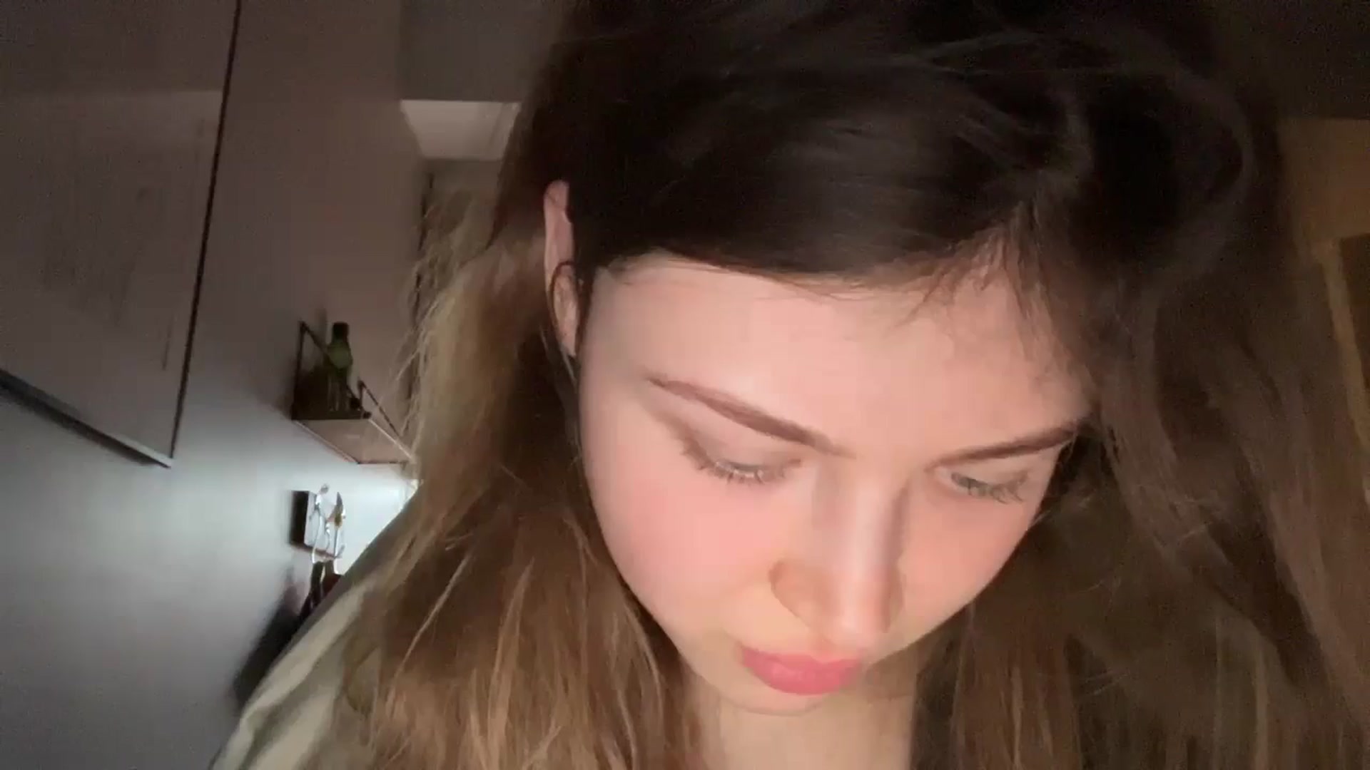 Gallery image thumbnail from Coconut_dream's myfreecams stream on, 12/26/2024, 20:53 image 19 of 20