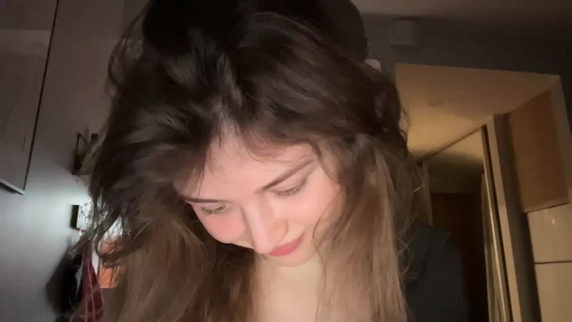 Gallery image thumbnail from Coconut_dream's myfreecams stream on, 12/26/2024, 20:53 image 1 of 20