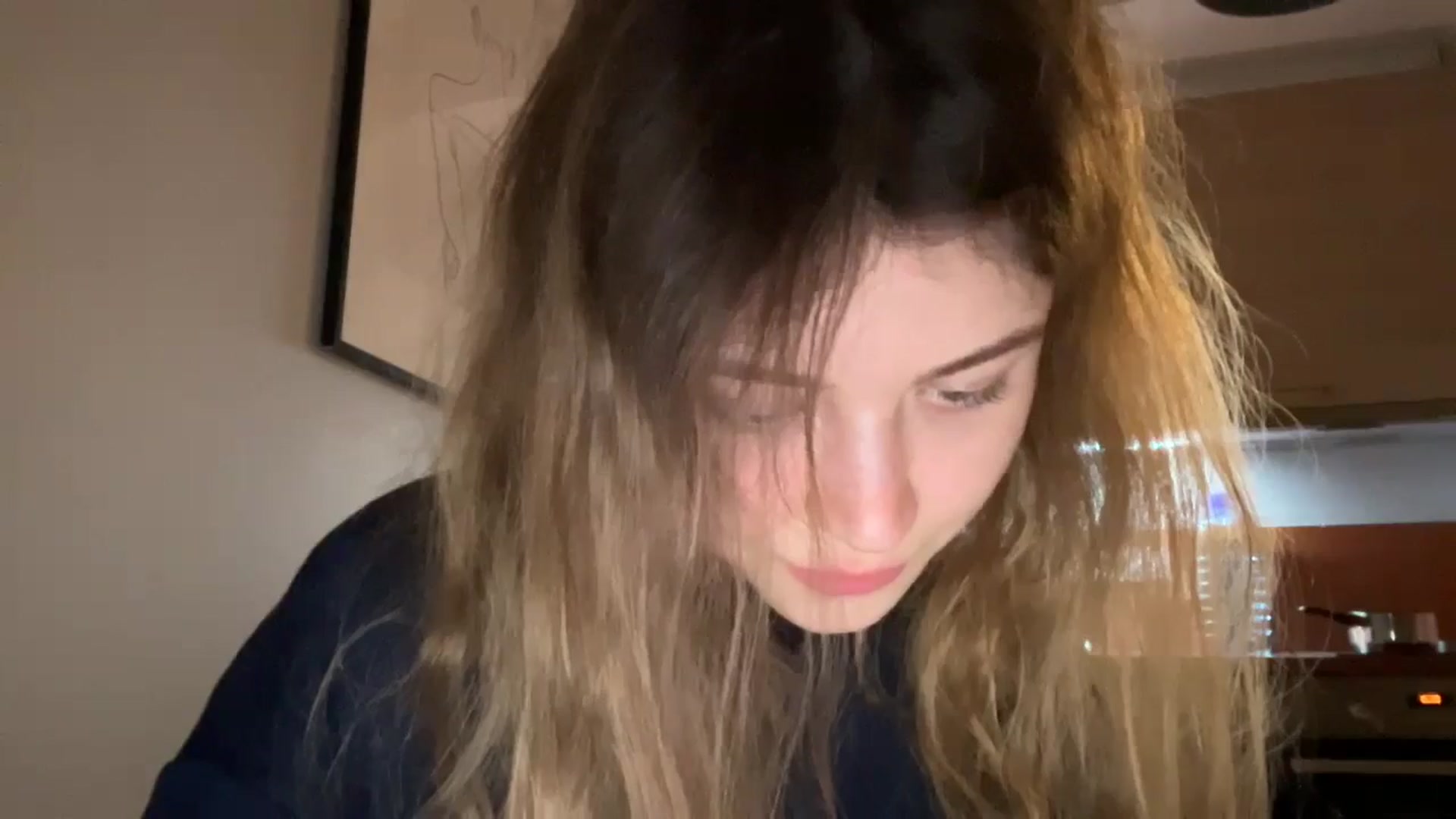 Gallery image thumbnail from Coconut_dream's myfreecams stream on, 12/29/2024, 20:56 image 14 of 20