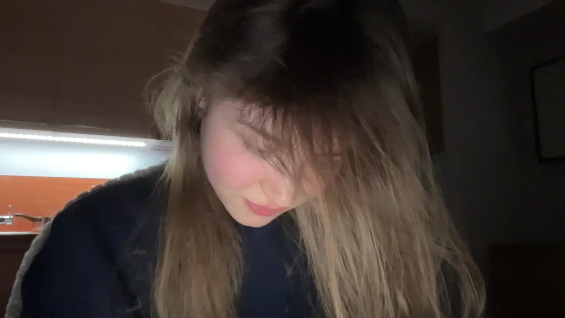 Gallery image thumbnail from Coconut_dream's myfreecams stream on, 12/31/2024, 20:46 image 11 of 20