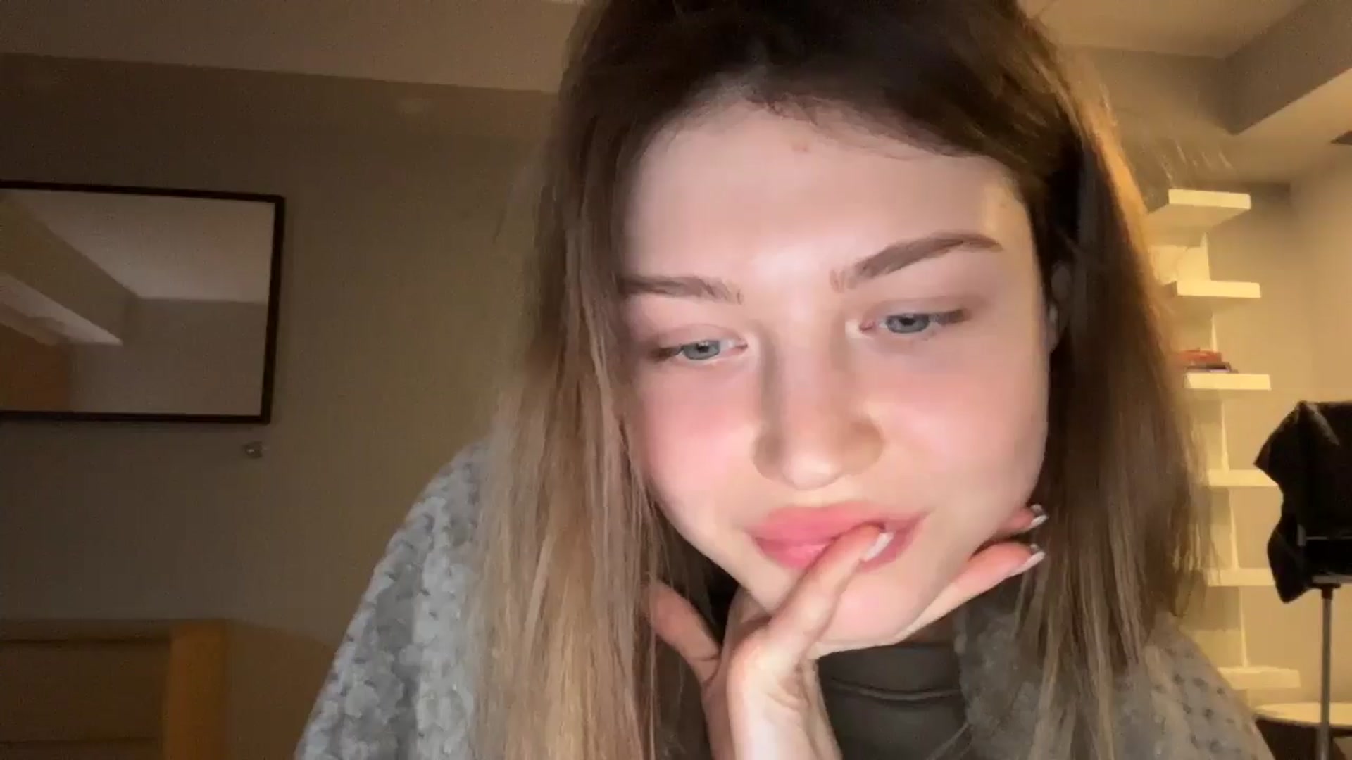 Gallery image thumbnail from Coconut_dream's myfreecams stream on, 01/02/2025, 20:01 image 10 of 20