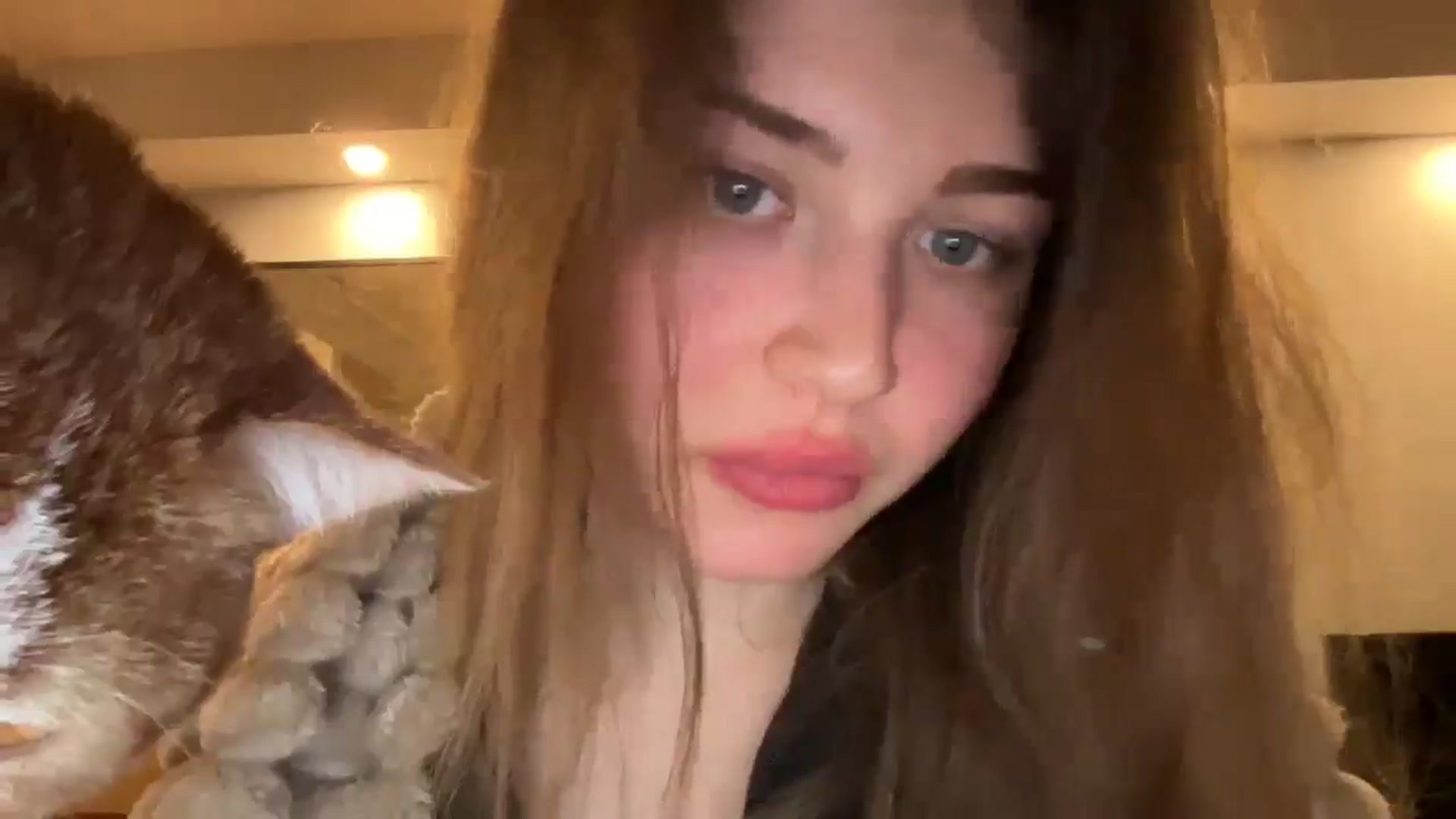 Gallery image thumbnail from Coconut_dream's myfreecams stream on, 01/07/2025, 18:32 image 6 of 20