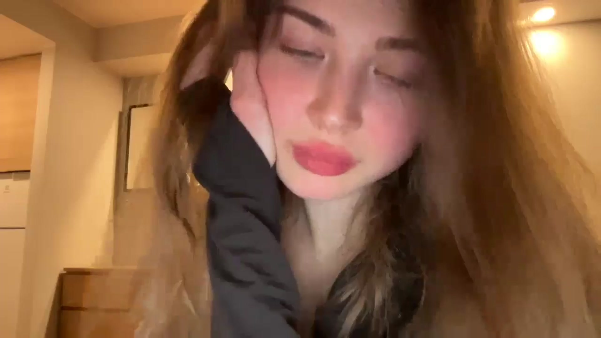 Gallery image thumbnail from Coconut_dream's myfreecams stream on, 01/07/2025, 18:32 image 15 of 20