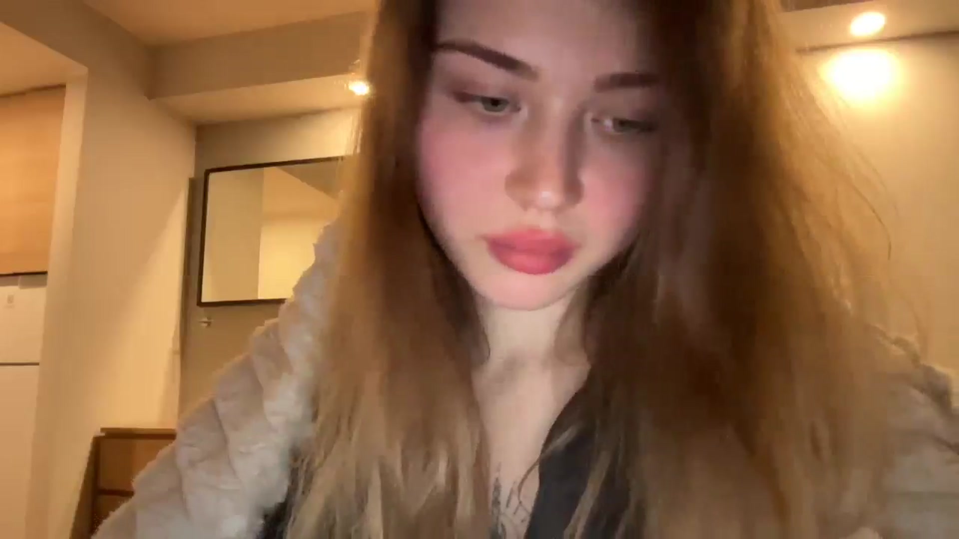 Gallery image thumbnail from Coconut_dream's myfreecams stream on, 01/07/2025, 18:32 image 16 of 20