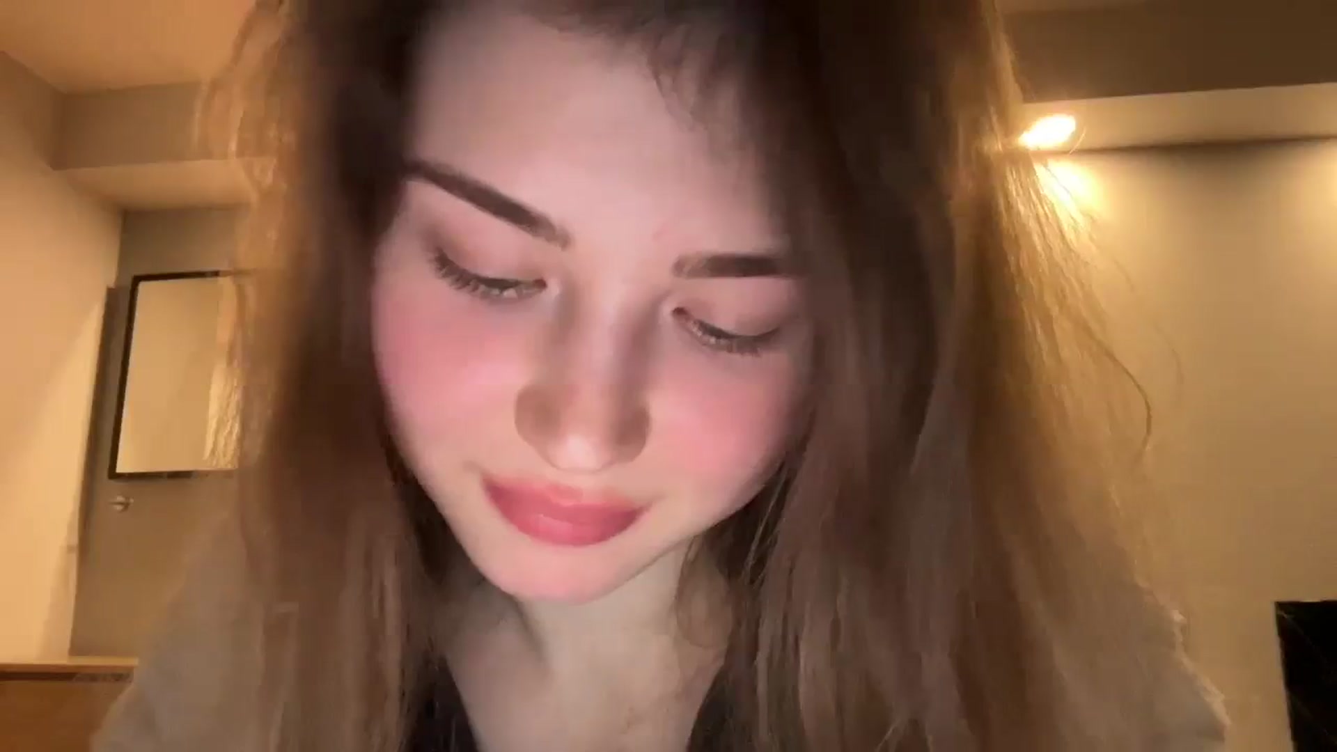 Gallery image thumbnail from Coconut_dream's myfreecams stream on, 01/07/2025, 18:32 image 12 of 20