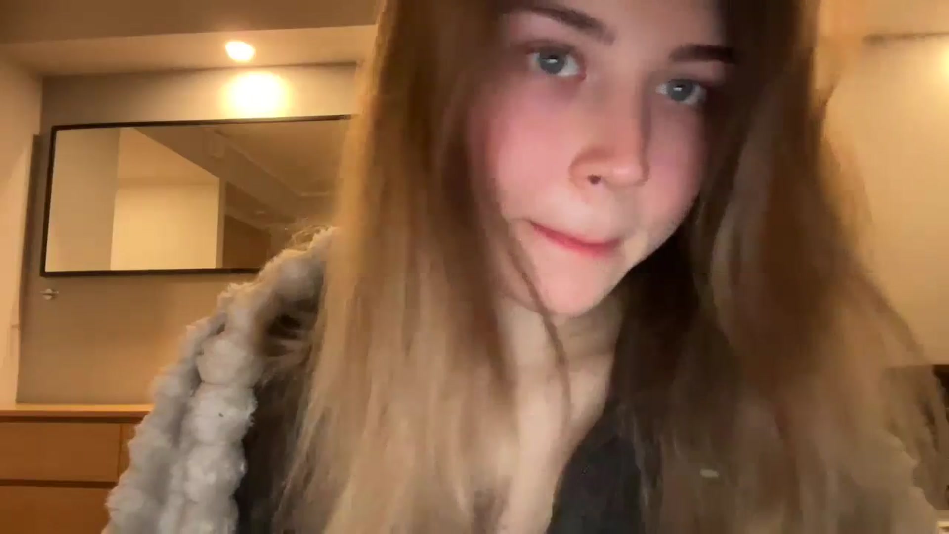 Gallery image thumbnail from Coconut_dream's myfreecams stream on, 01/07/2025, 19:07 image 4 of 20