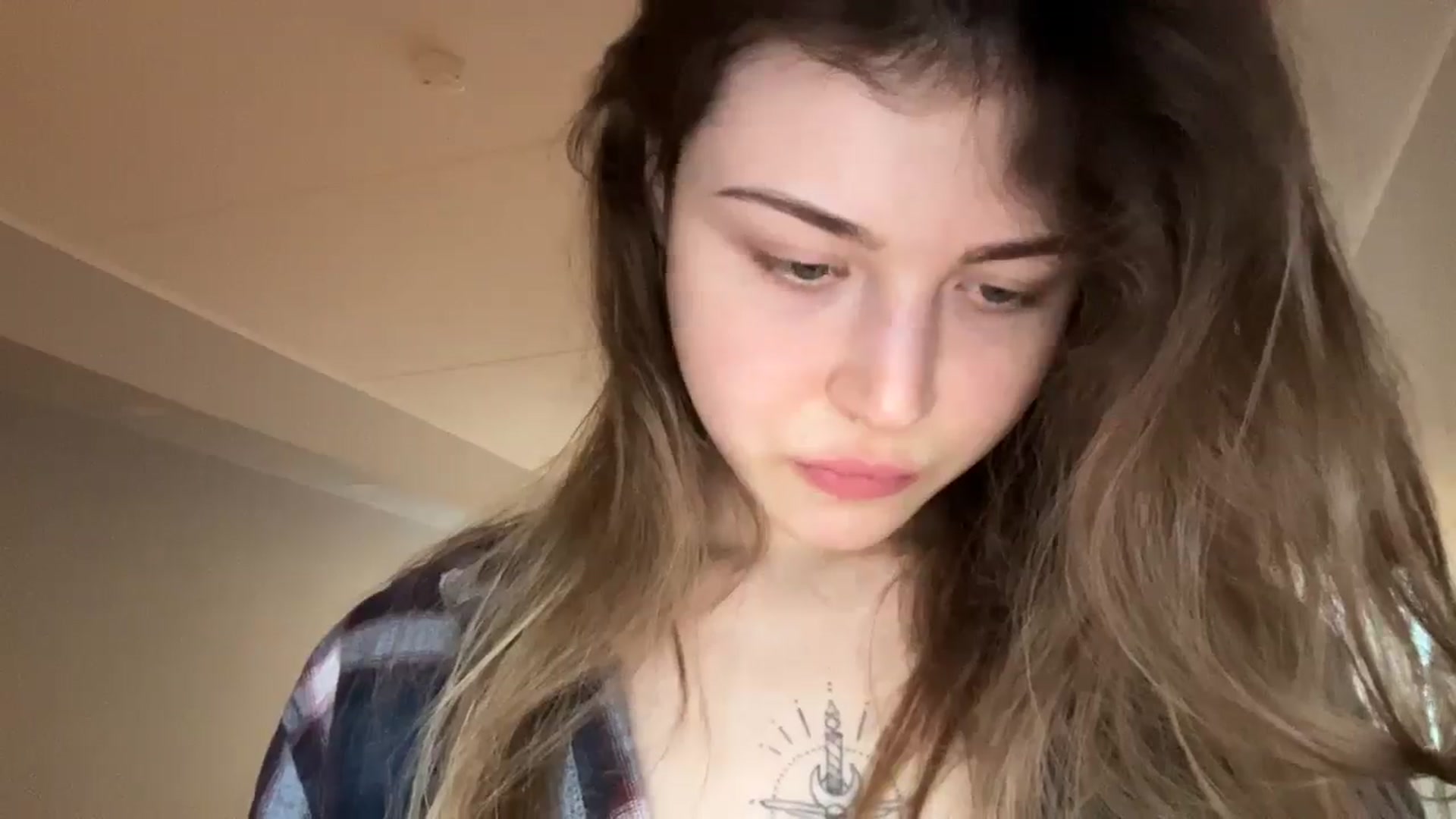 Gallery image thumbnail from Coconut_dream's myfreecams stream on, 01/08/2025, 10:36 image 2 of 20