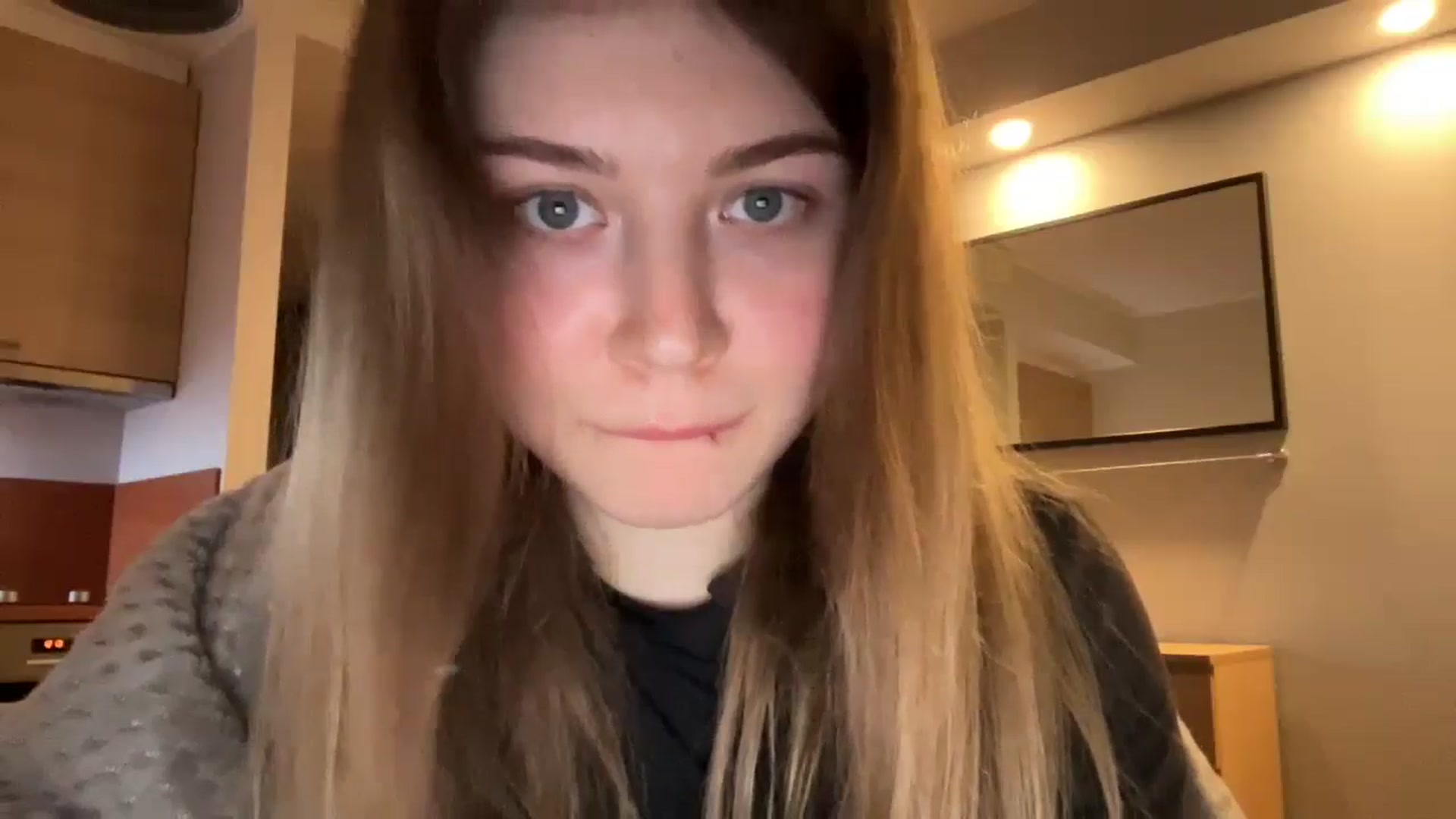 Gallery image thumbnail from Coconut_dream's myfreecams stream on, 01/15/2025, 17:13 image 10 of 20