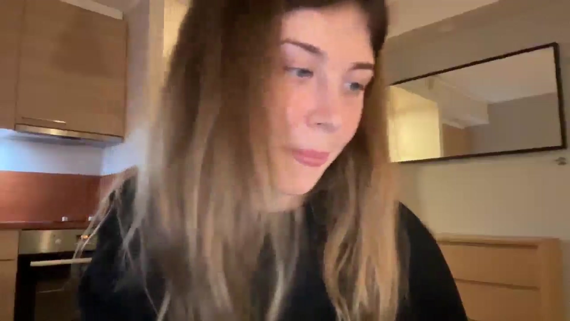Gallery image thumbnail from Coconut_dream's myfreecams stream on, 01/16/2025, 19:25 image 11 of 20
