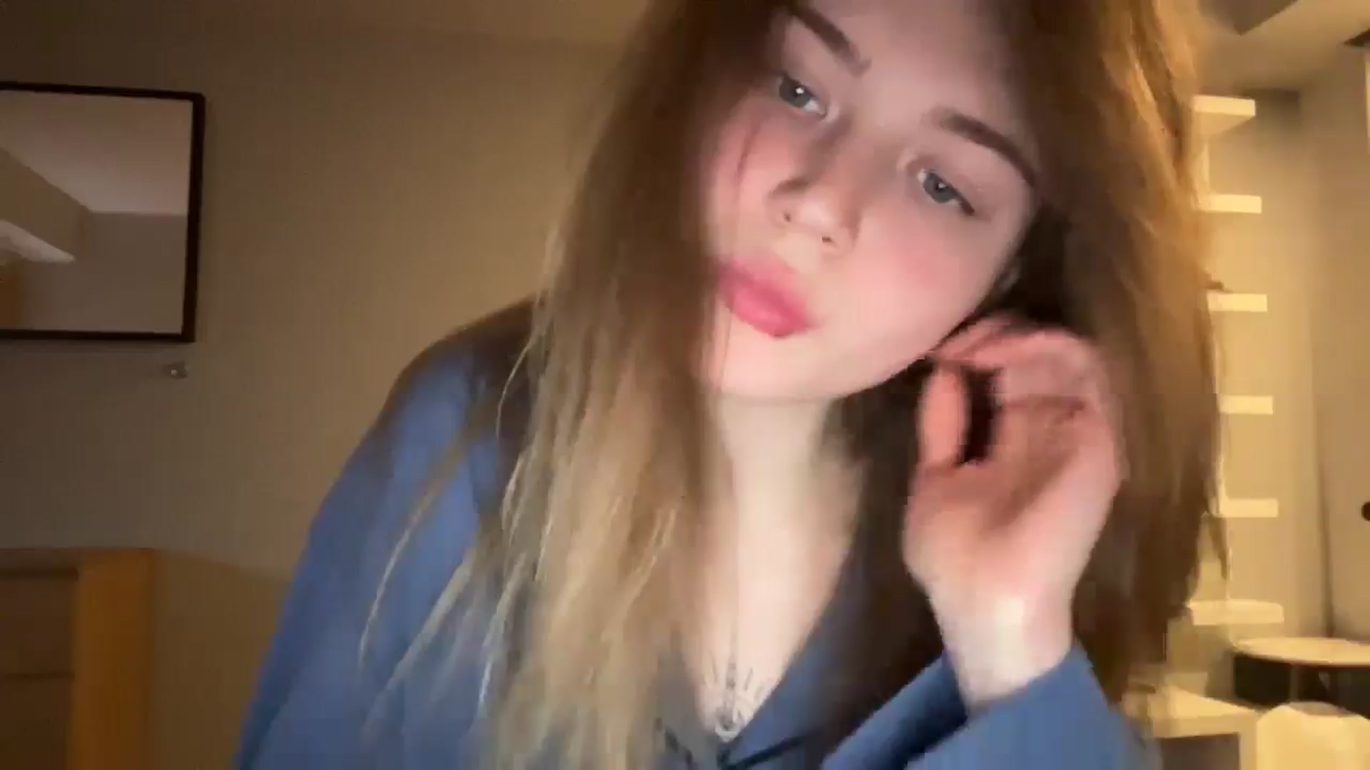 Gallery image thumbnail from Coconut_dream's myfreecams stream on, 01/17/2025, 18:53 image 18 of 20