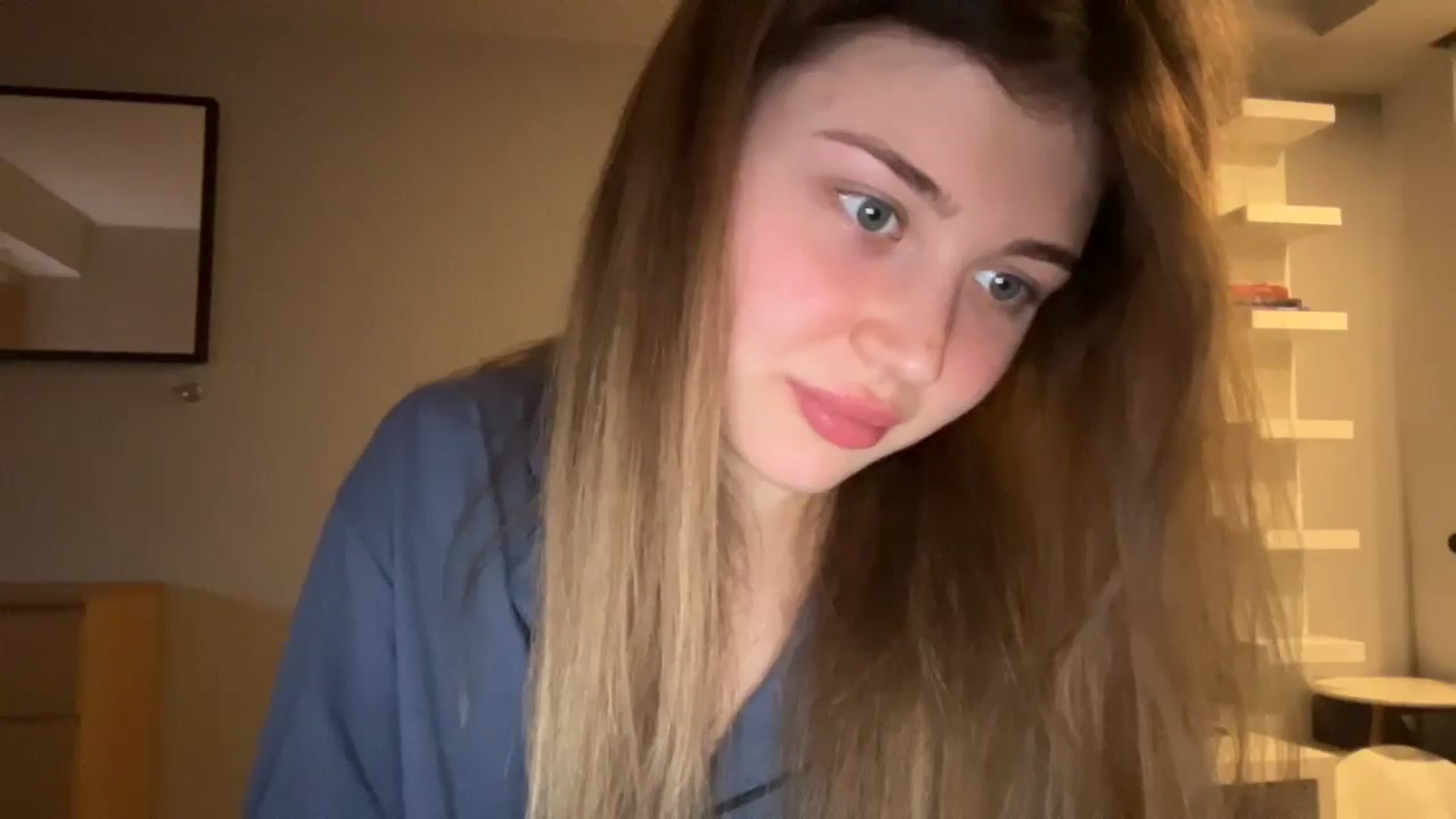 Gallery image thumbnail from Coconut_dream's myfreecams stream on, 01/17/2025, 18:53 image 2 of 20