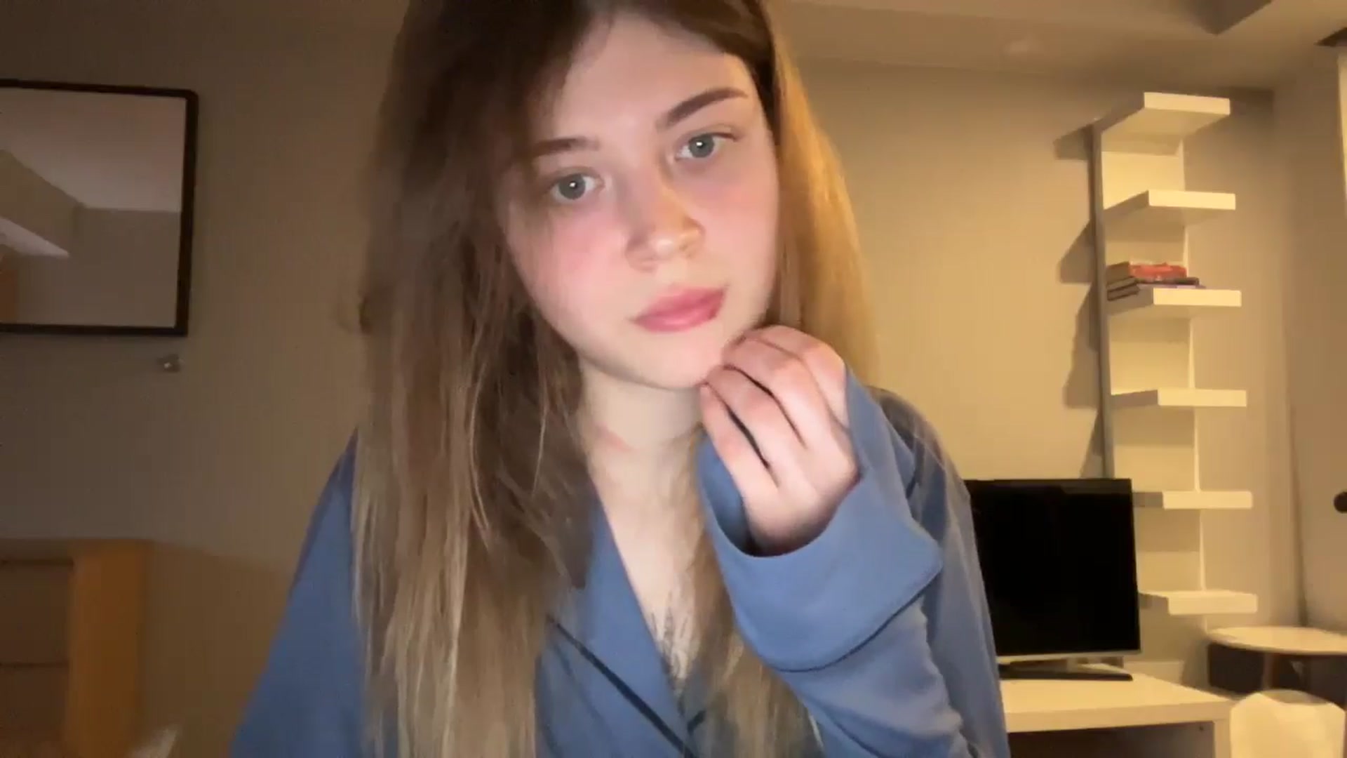 Gallery image thumbnail from Coconut_dream's myfreecams stream on, 01/17/2025, 19:05 image 9 of 20