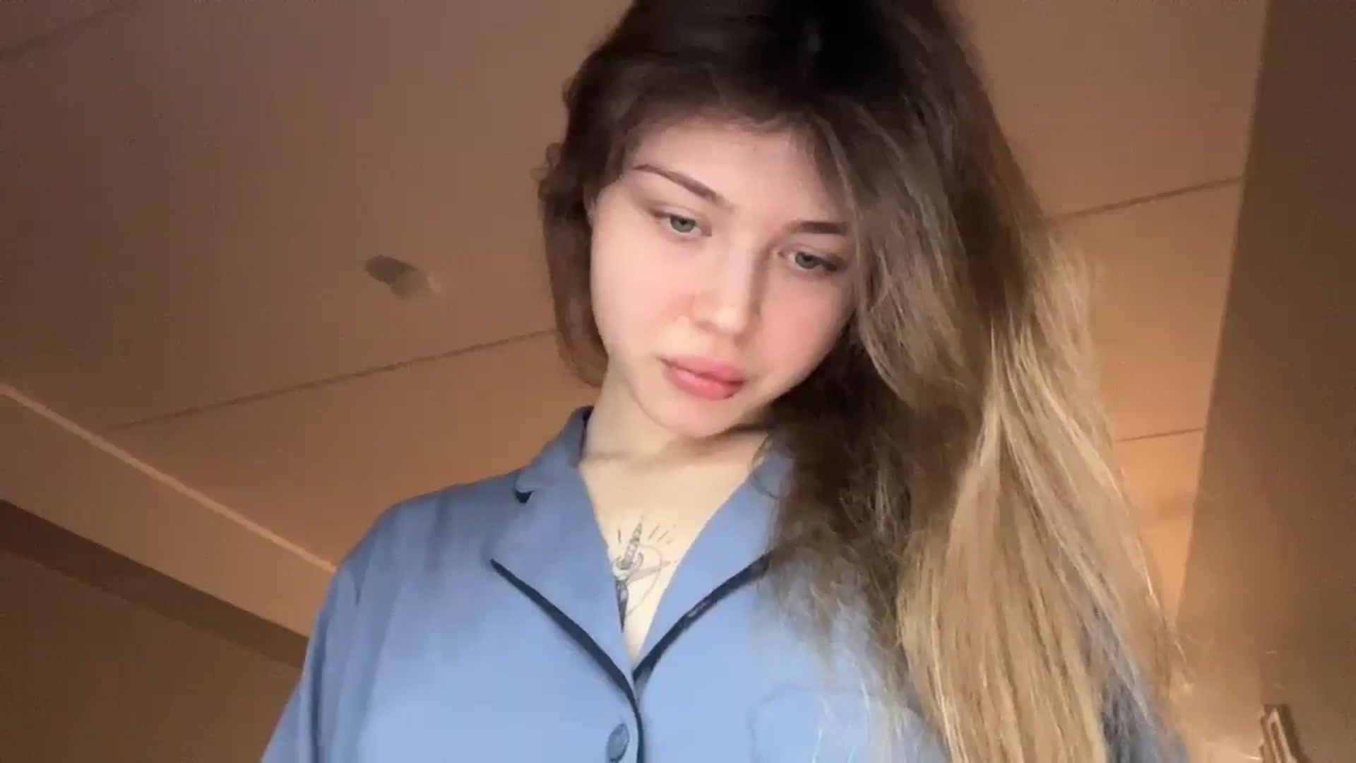 Gallery image thumbnail from Coconut_dream's myfreecams stream on, 01/18/2025, 08:08 image 6 of 20
