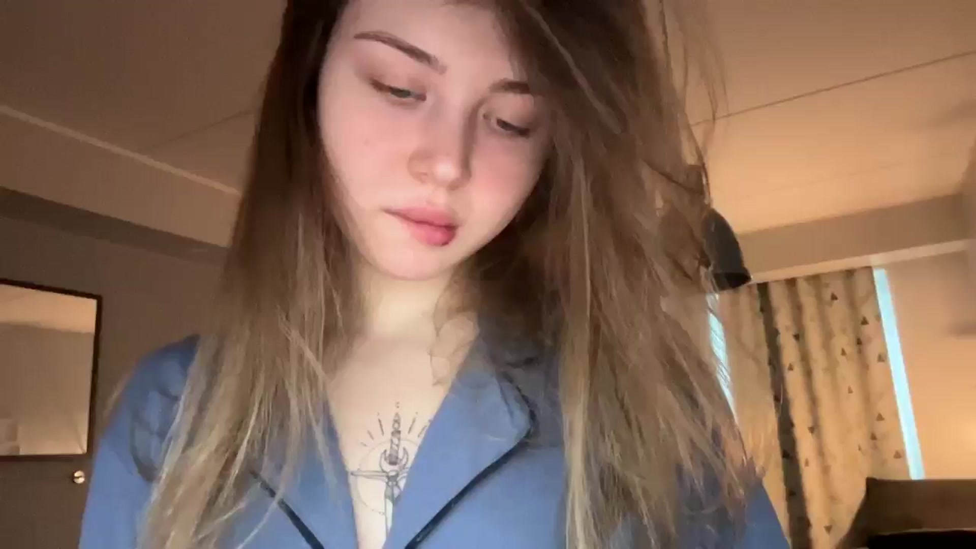 Gallery image thumbnail from Coconut_dream's myfreecams stream on, 01/18/2025, 08:08 image 9 of 20