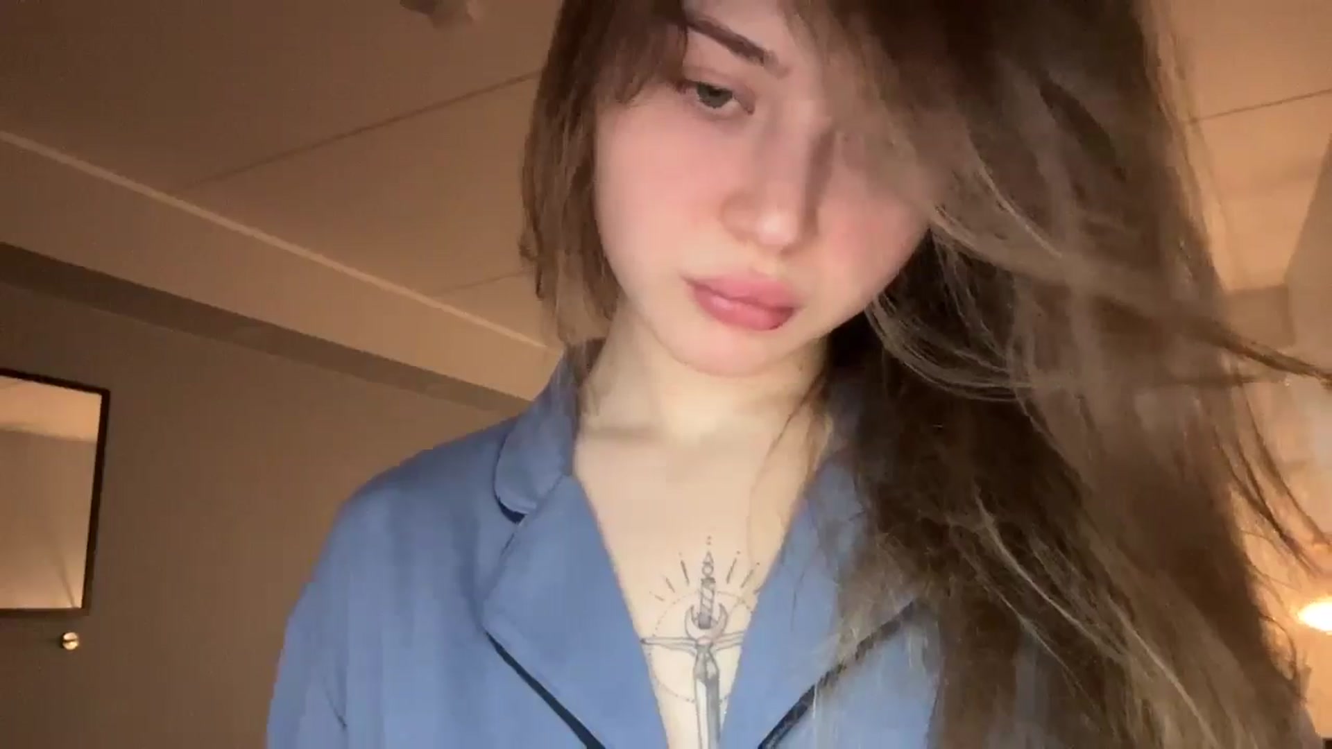 Gallery image thumbnail from Coconut_dream's myfreecams stream on, 01/18/2025, 08:08 image 8 of 20