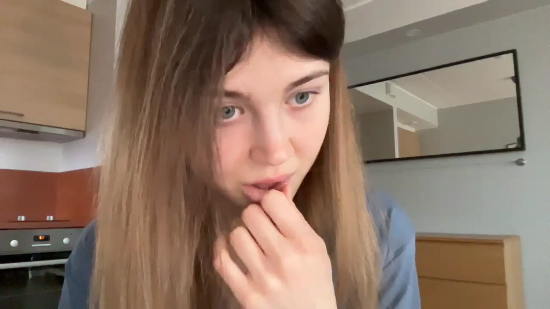 Gallery image thumbnail from Coconut_dream's myfreecams stream on, 01/18/2025, 10:09 image 18 of 20
